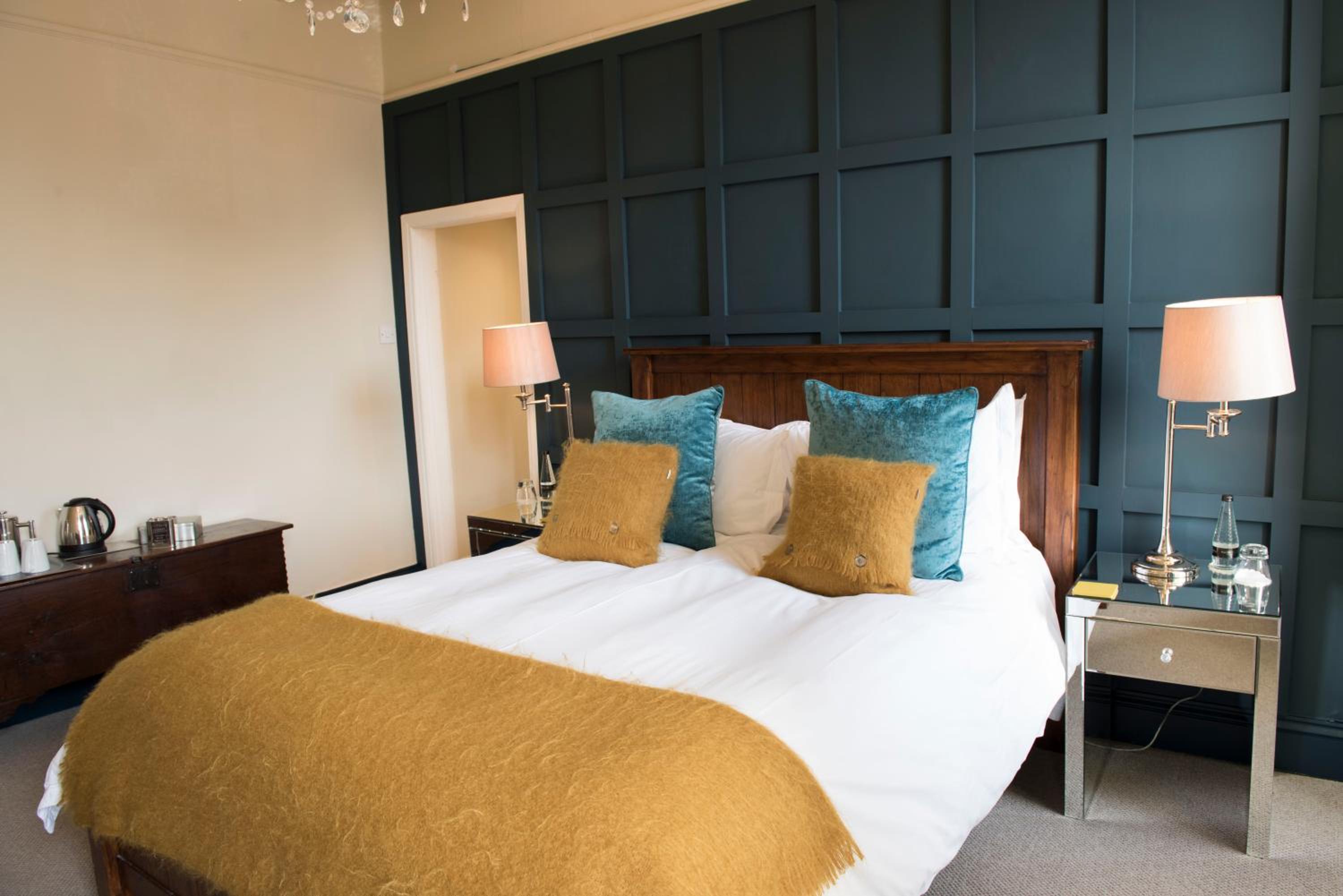 Double Room with Bath photo 2