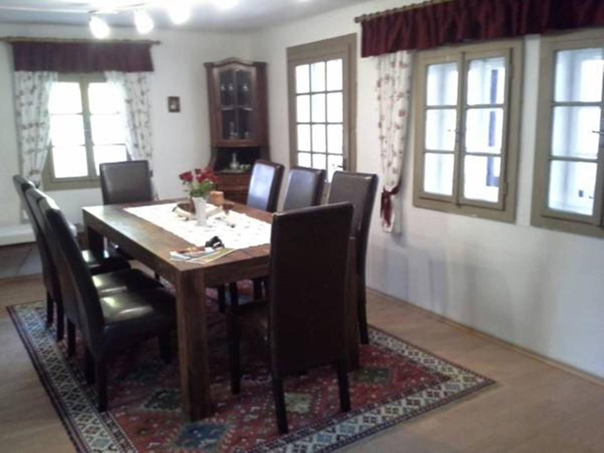 One-Bedroom House photo 3