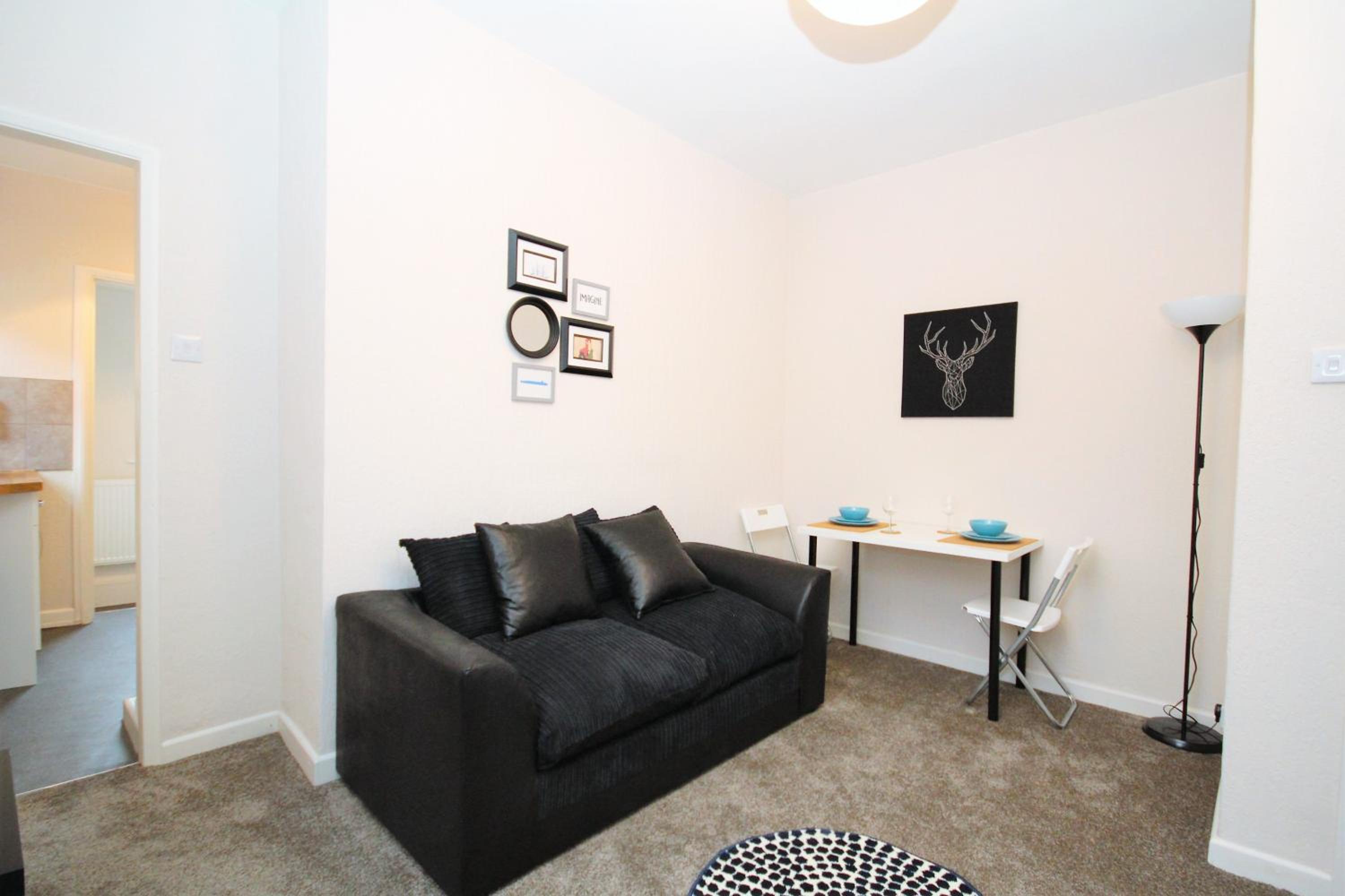 Two-Bedroom Apartment photo 2