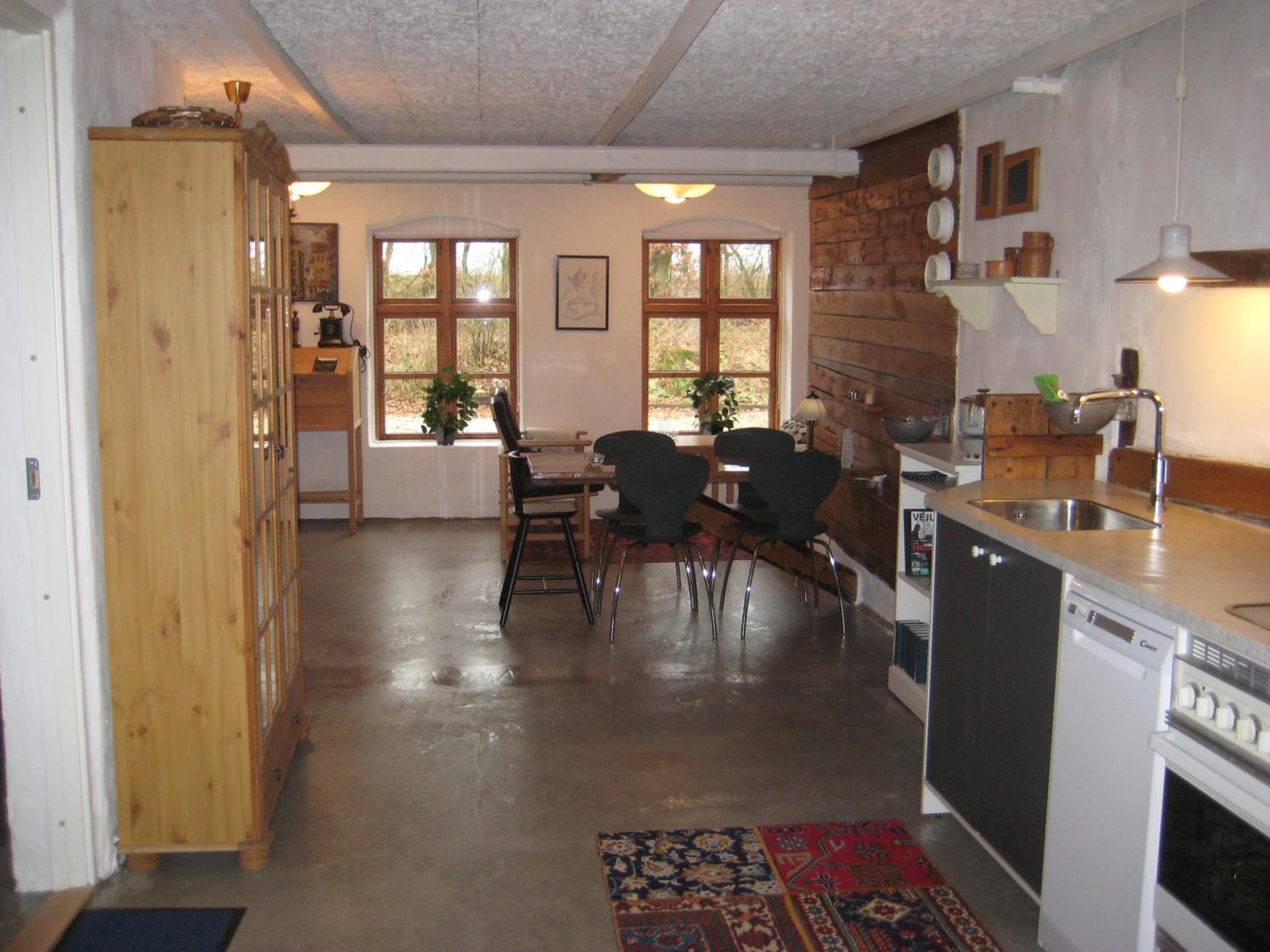 Apartment (5 Adults) photo 2