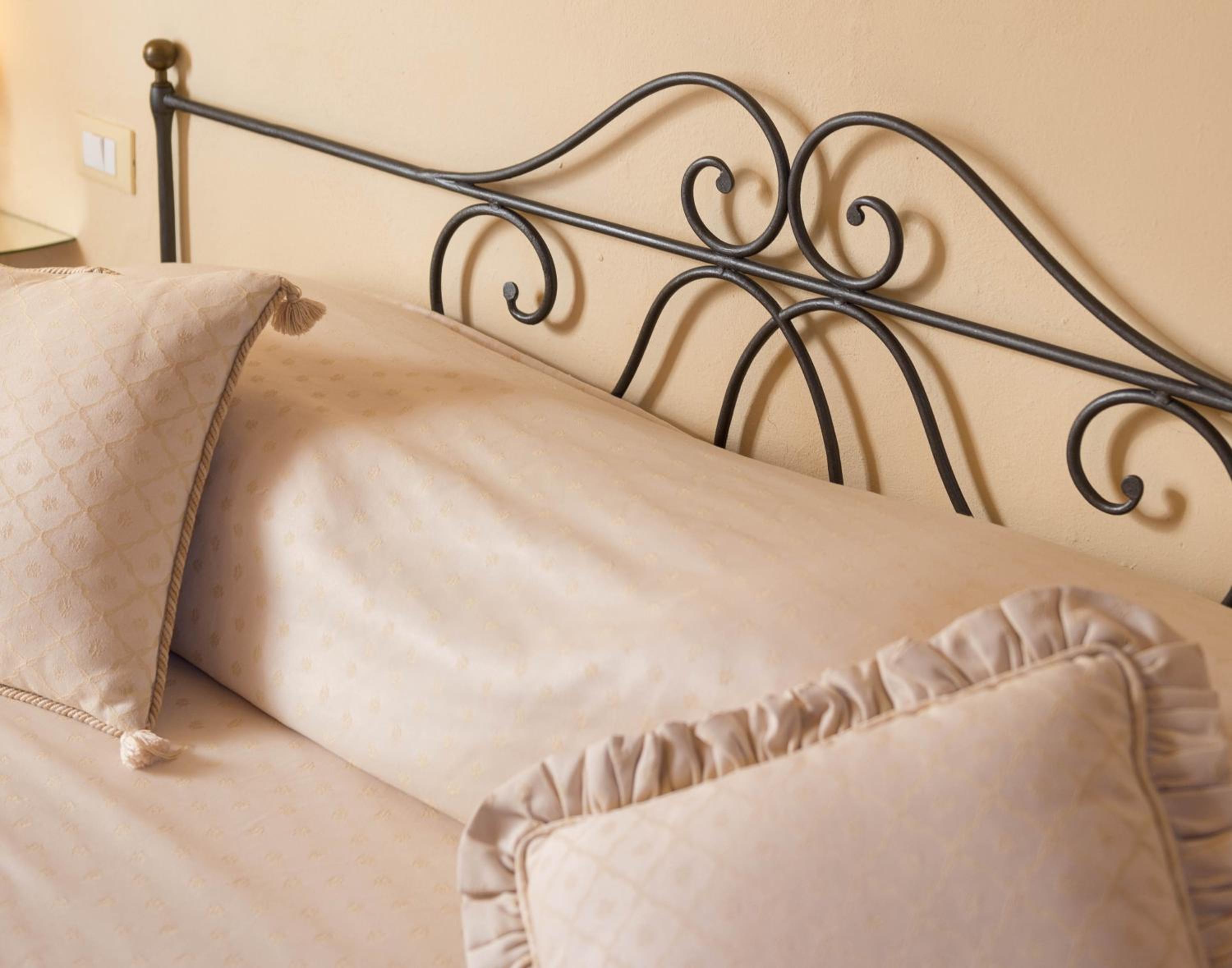 Classic Double or Twin Room - Photo 1