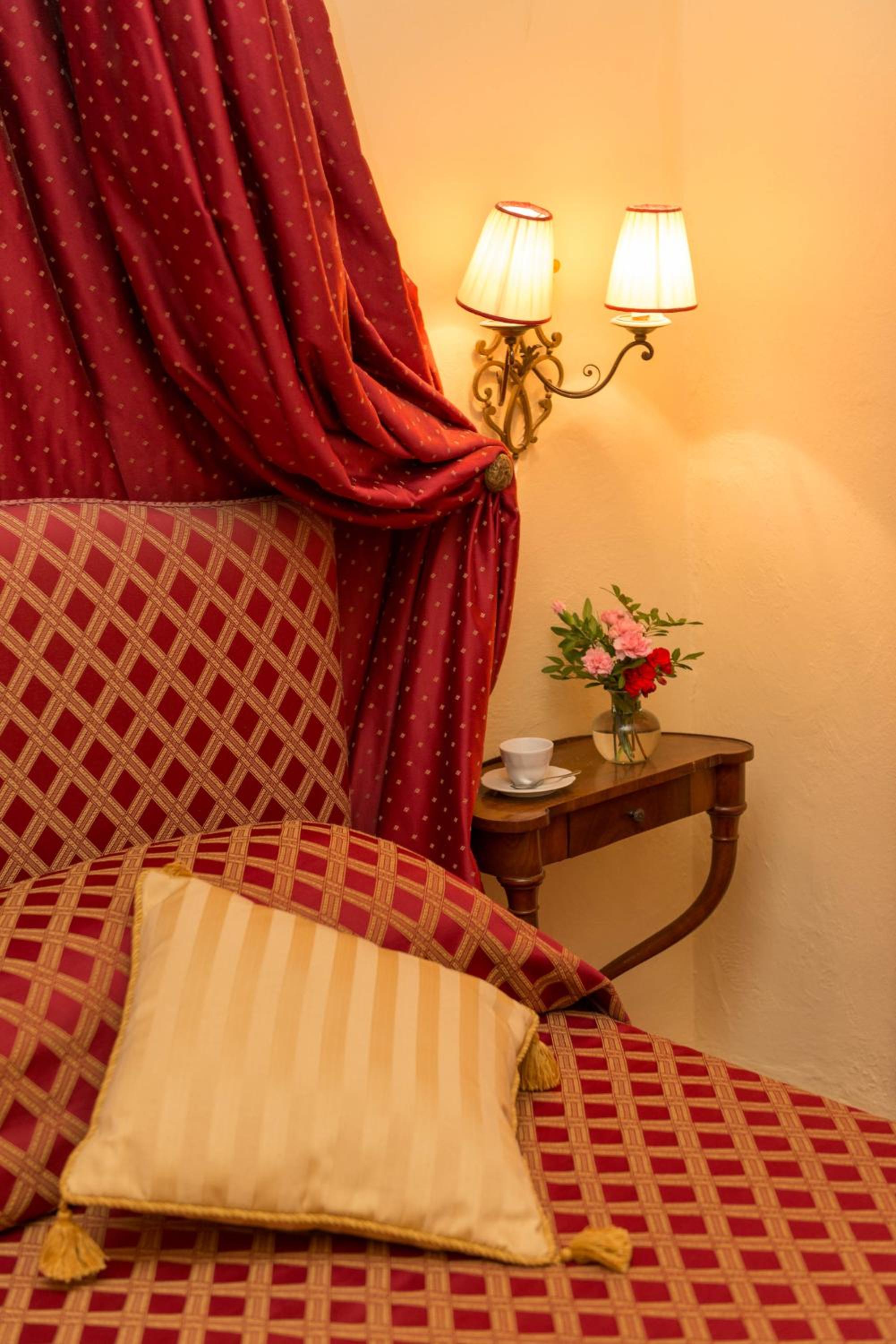 Superior Double or Twin Room - Photo 6
