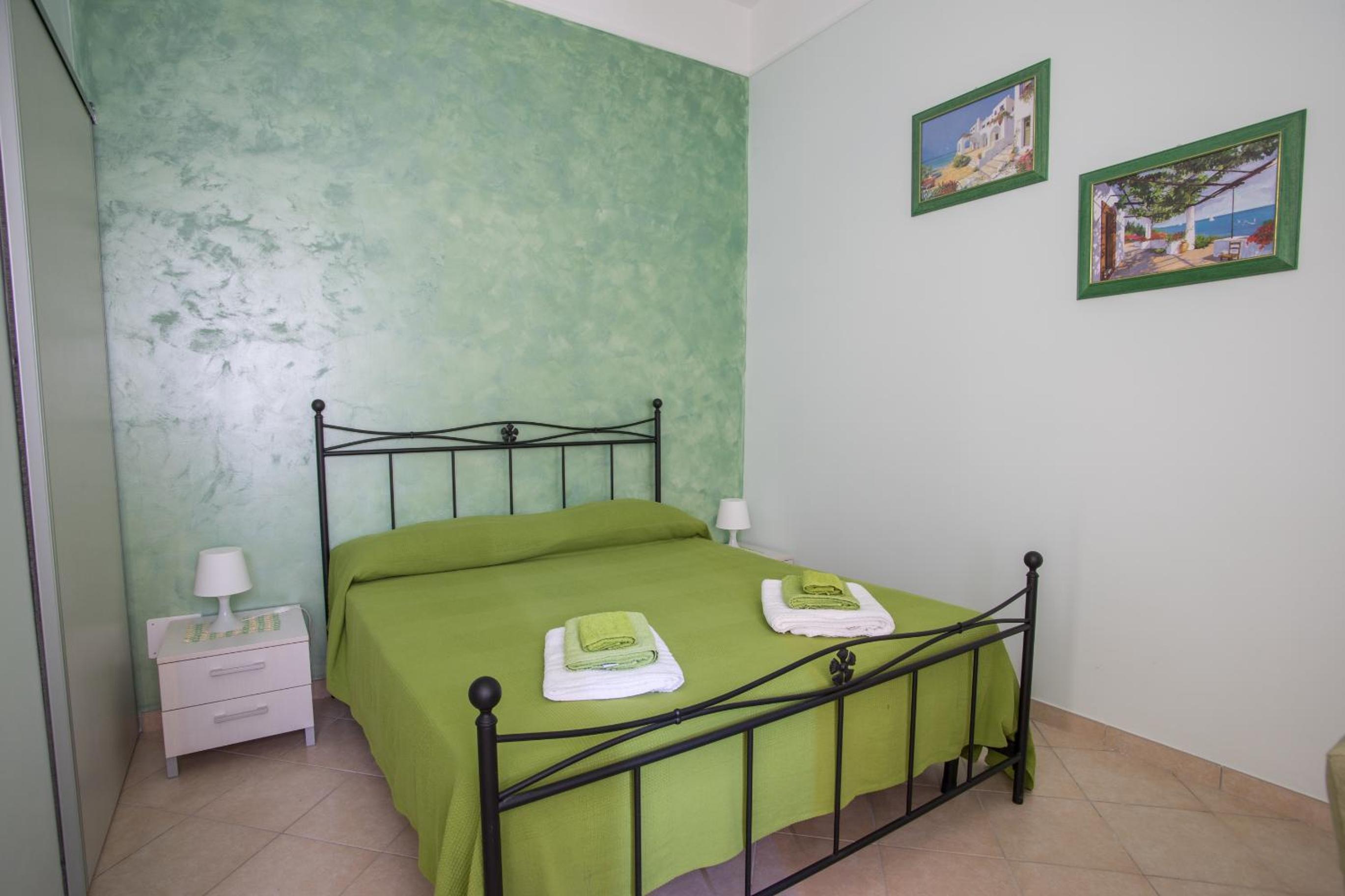 Double Room with Private Bathroom photo 1