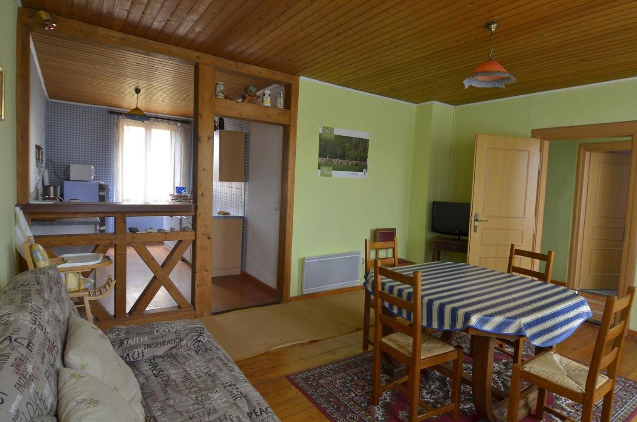 Two-Bedroom House photo 3