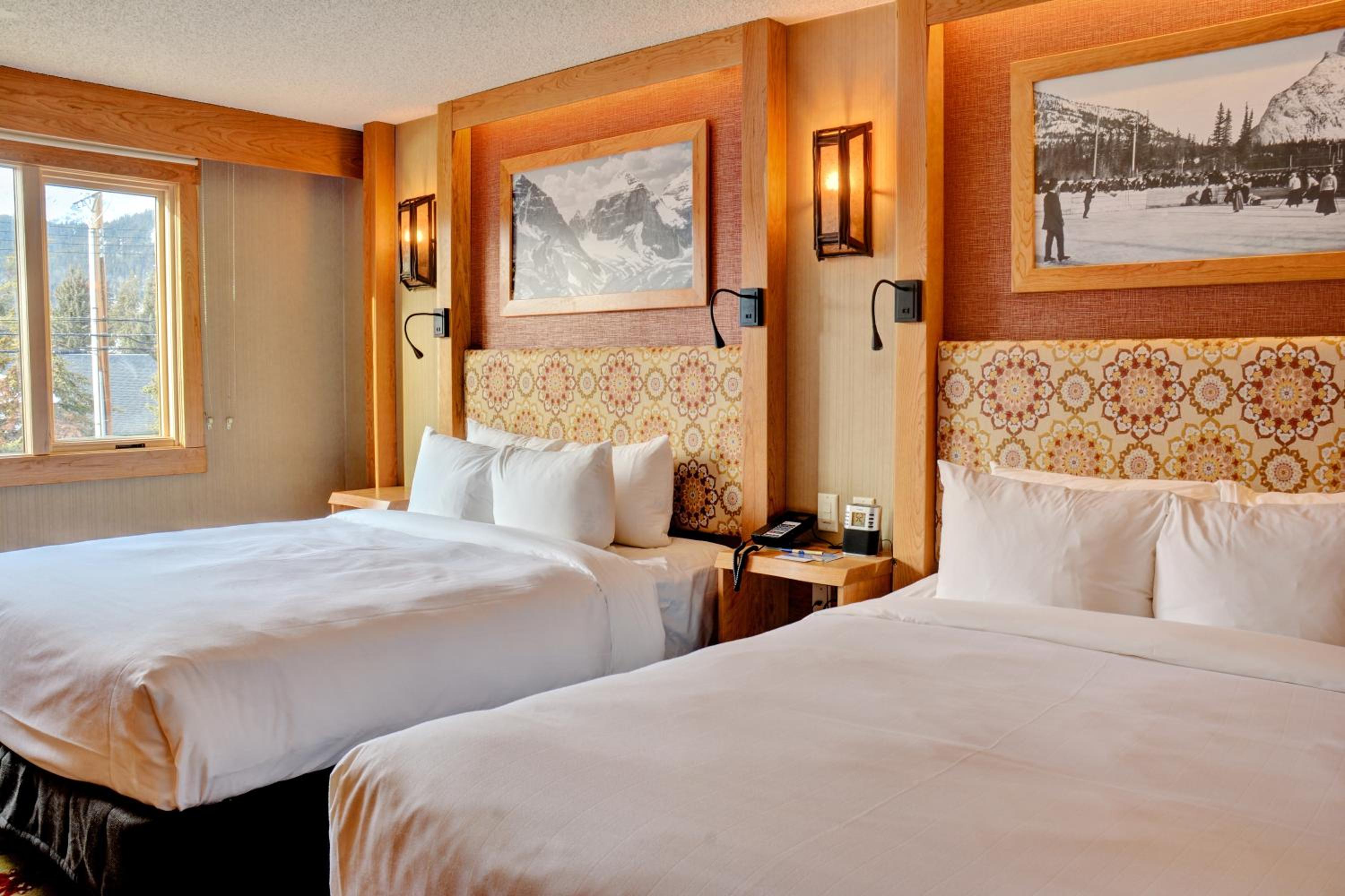 Superior Two Queen Room - Photo 5