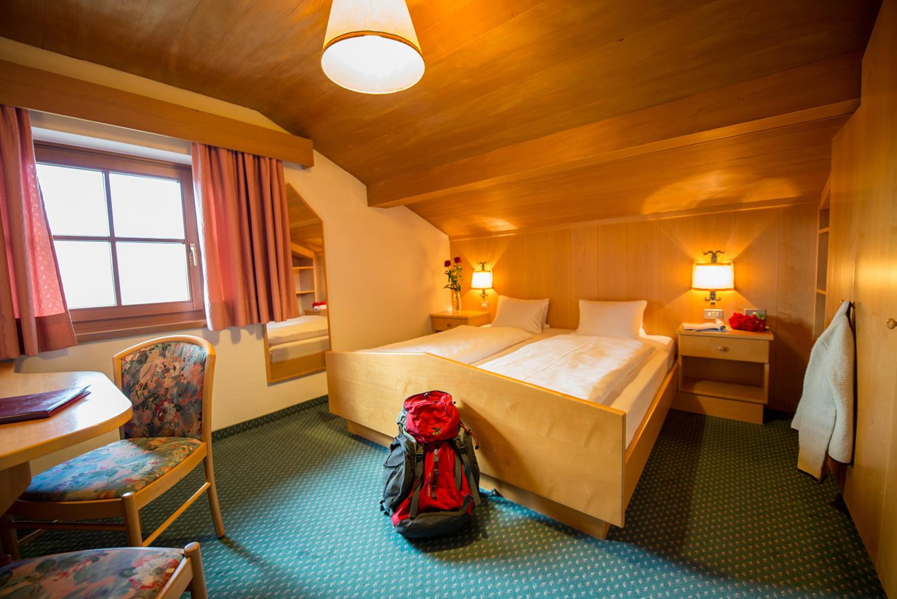 Small Double Room photo 1