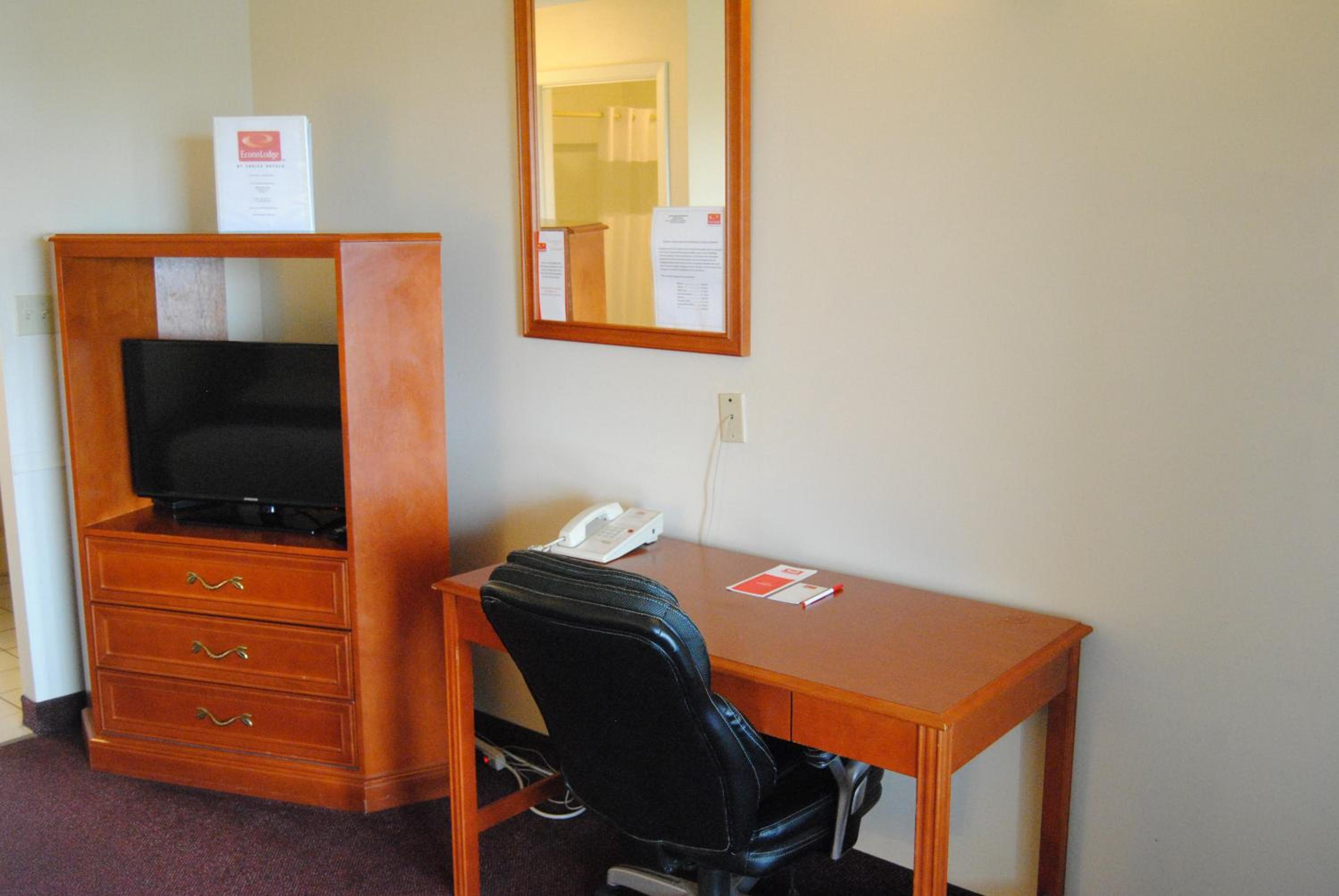 Double Room with Two Double Beds - Non-Smoking photo 1