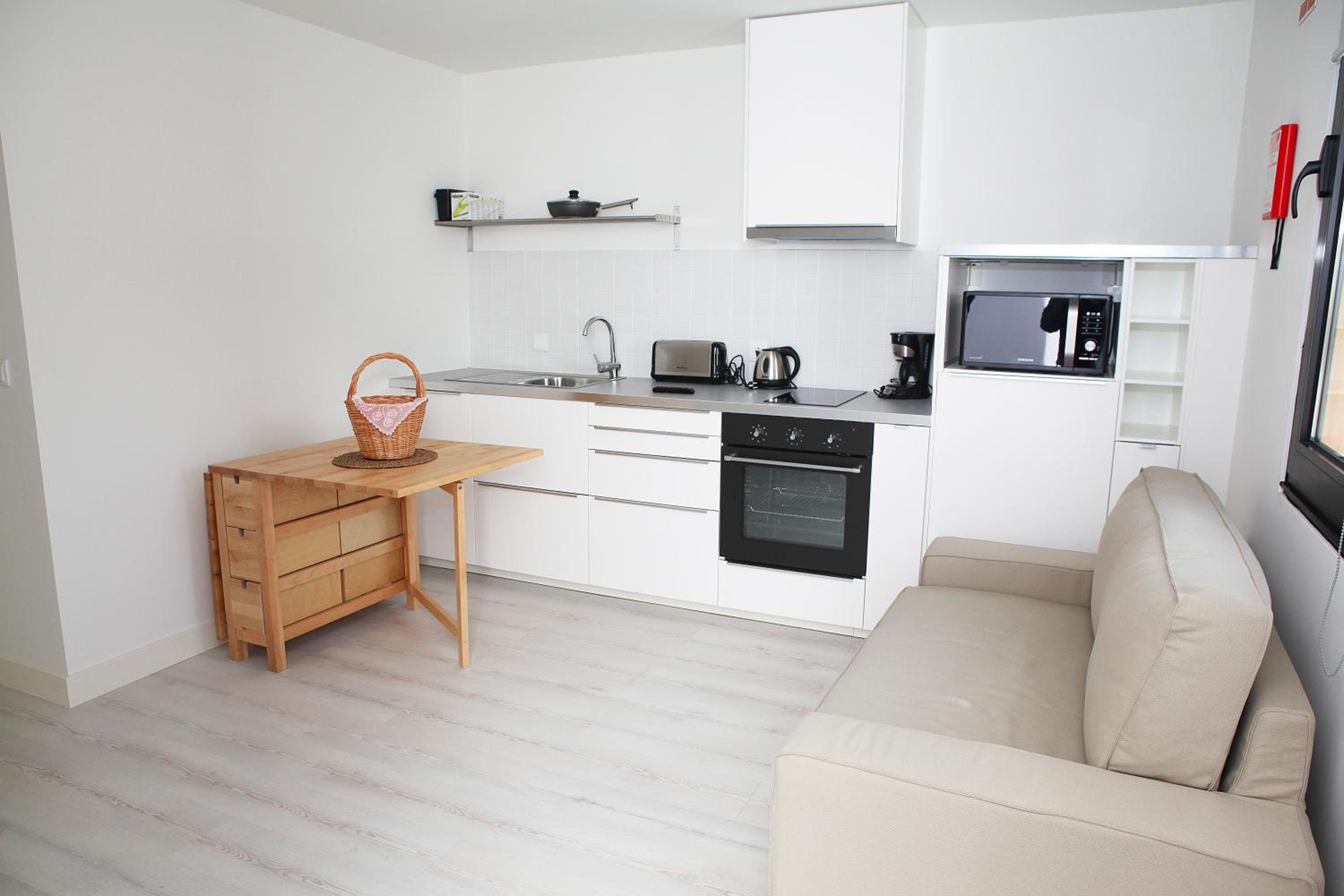 Apartment with Mountain View photo 3