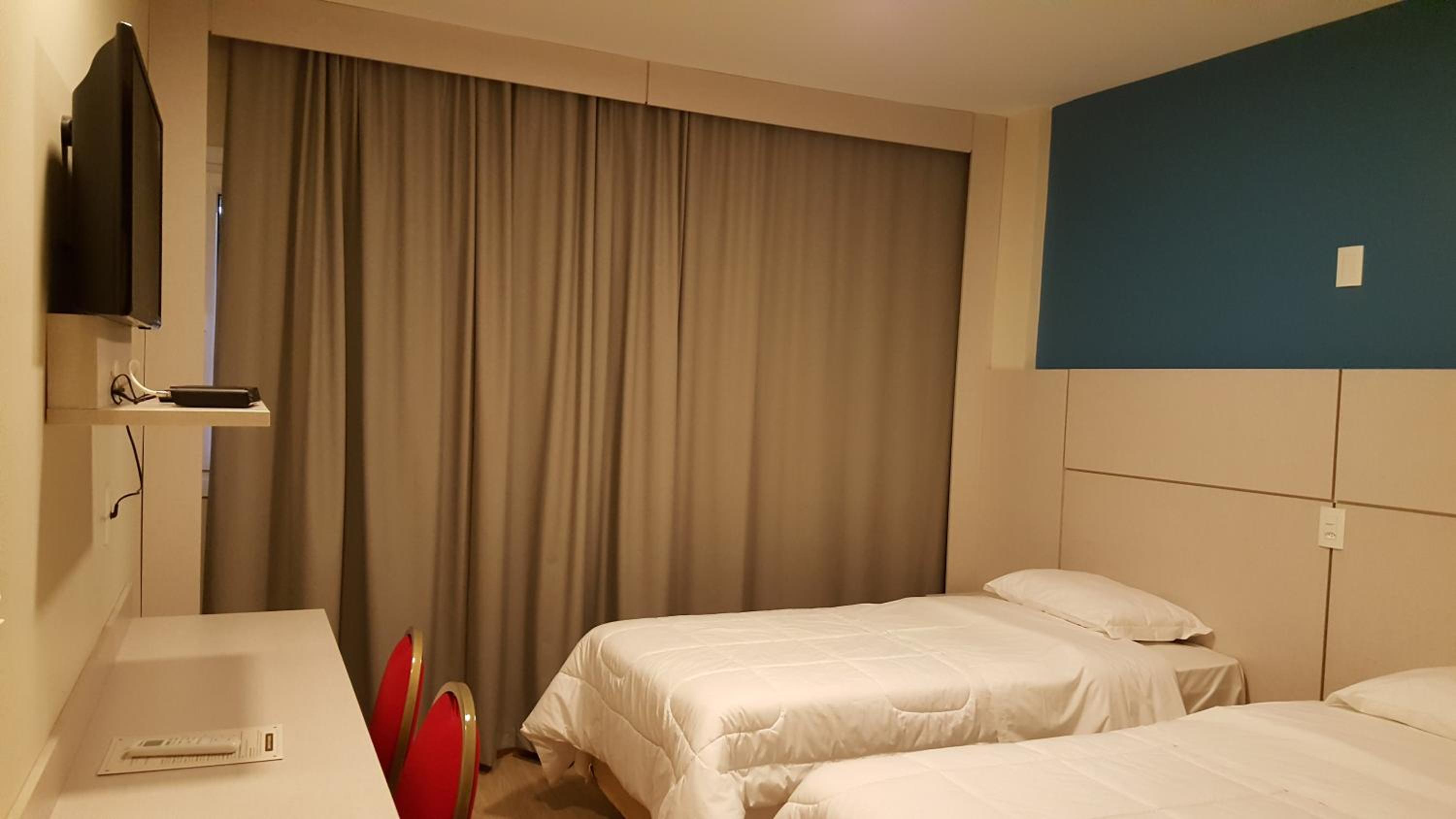 Standard Double or Twin Room photo 2