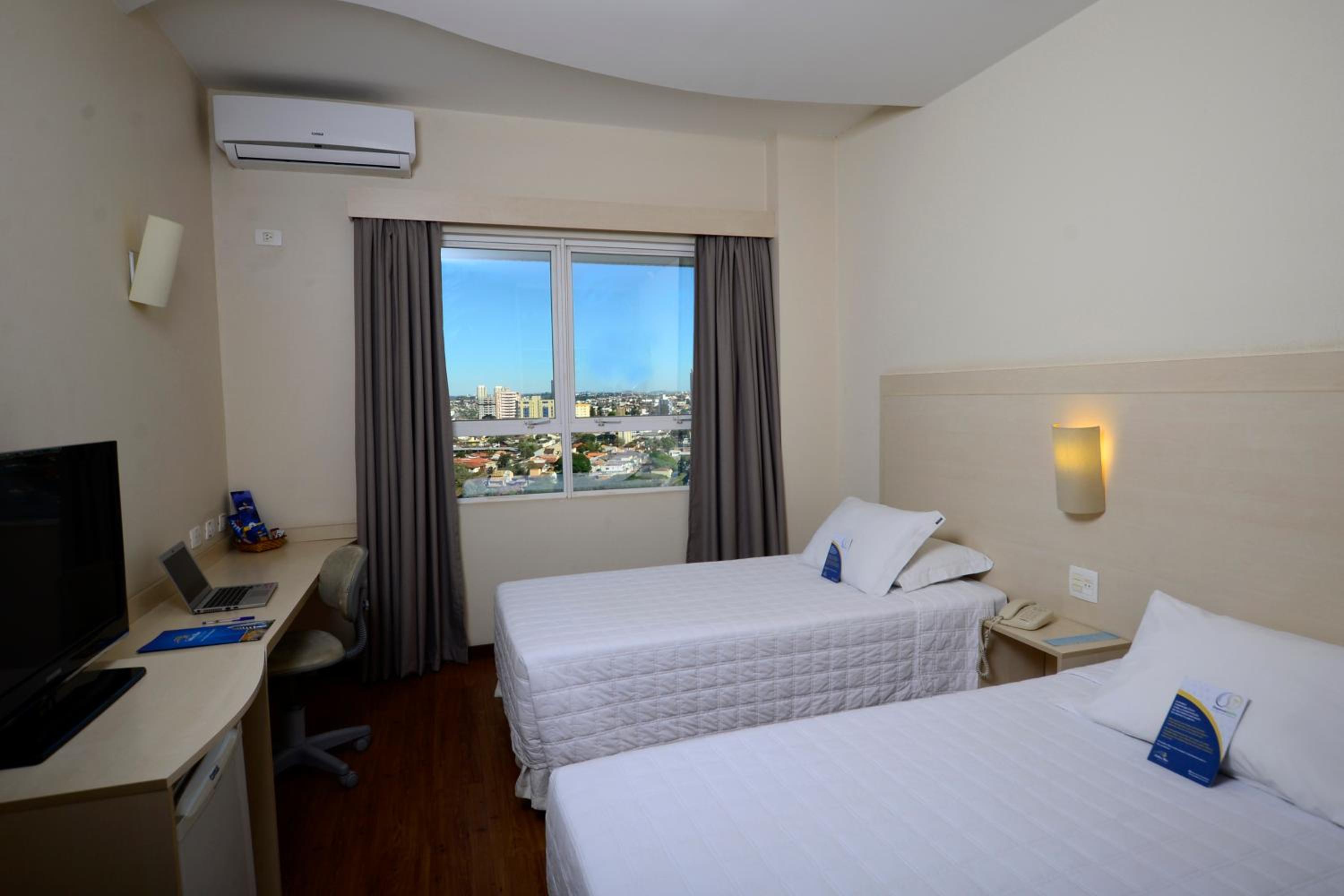Superior Twin Room photo 1