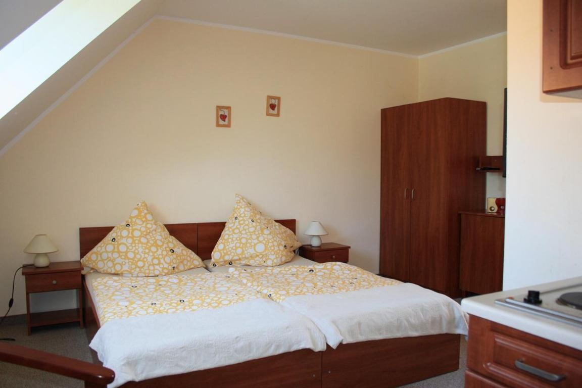 Double Room with Kitchenette photo 3