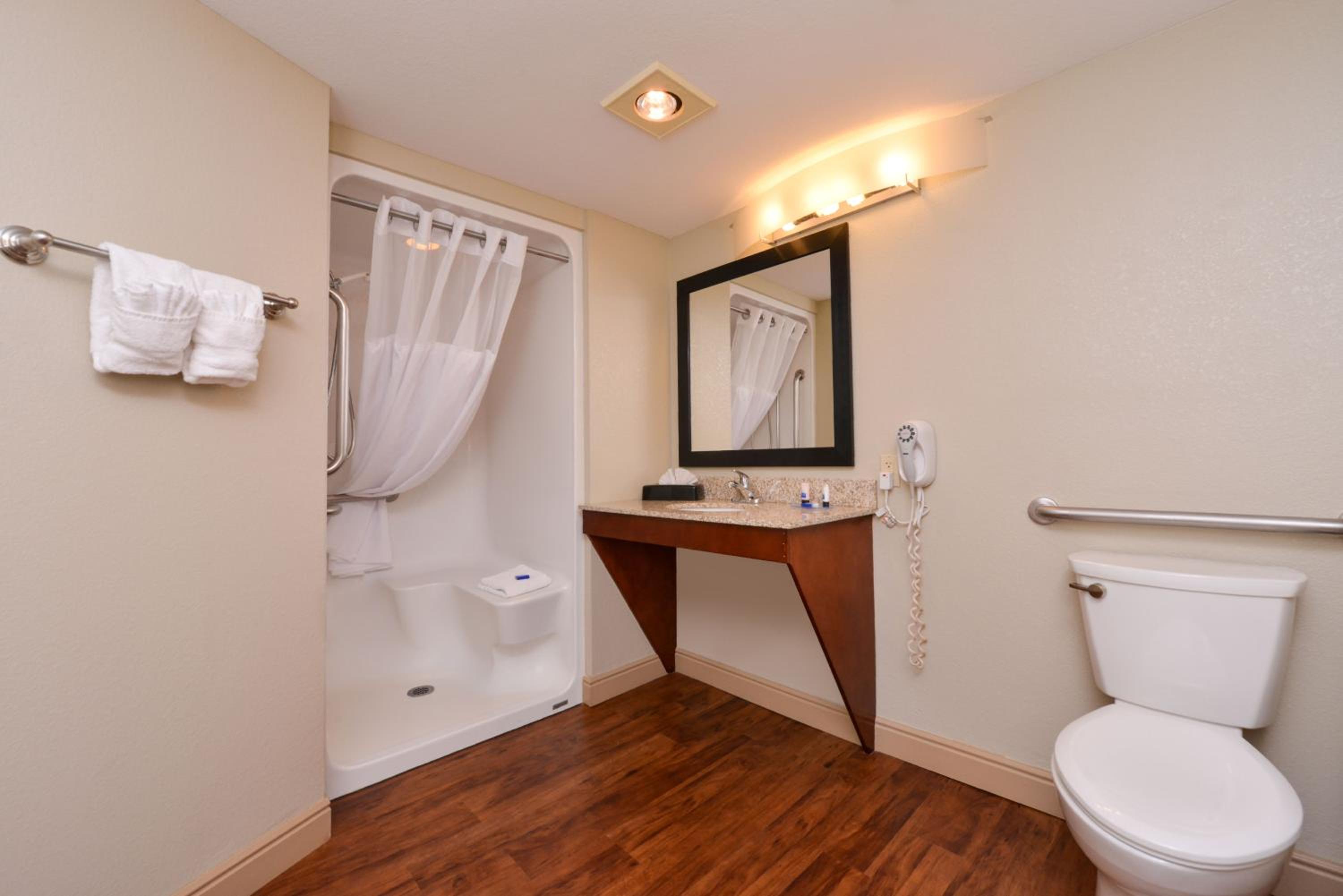 Double Room with Two Double Beds - Second Floor - Photo 9
