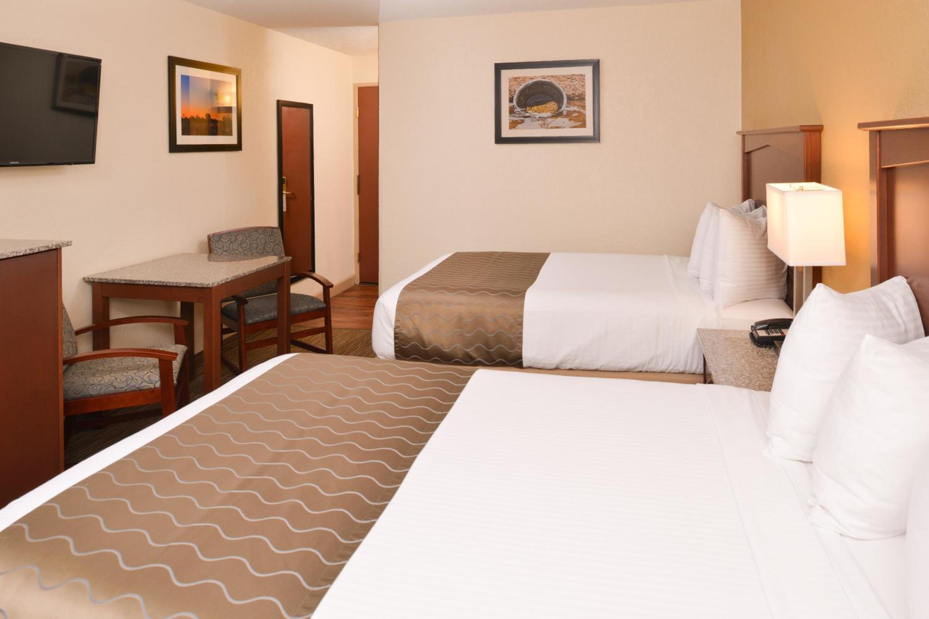 Double Room with Two Double Beds - Second Floor - Photo 11