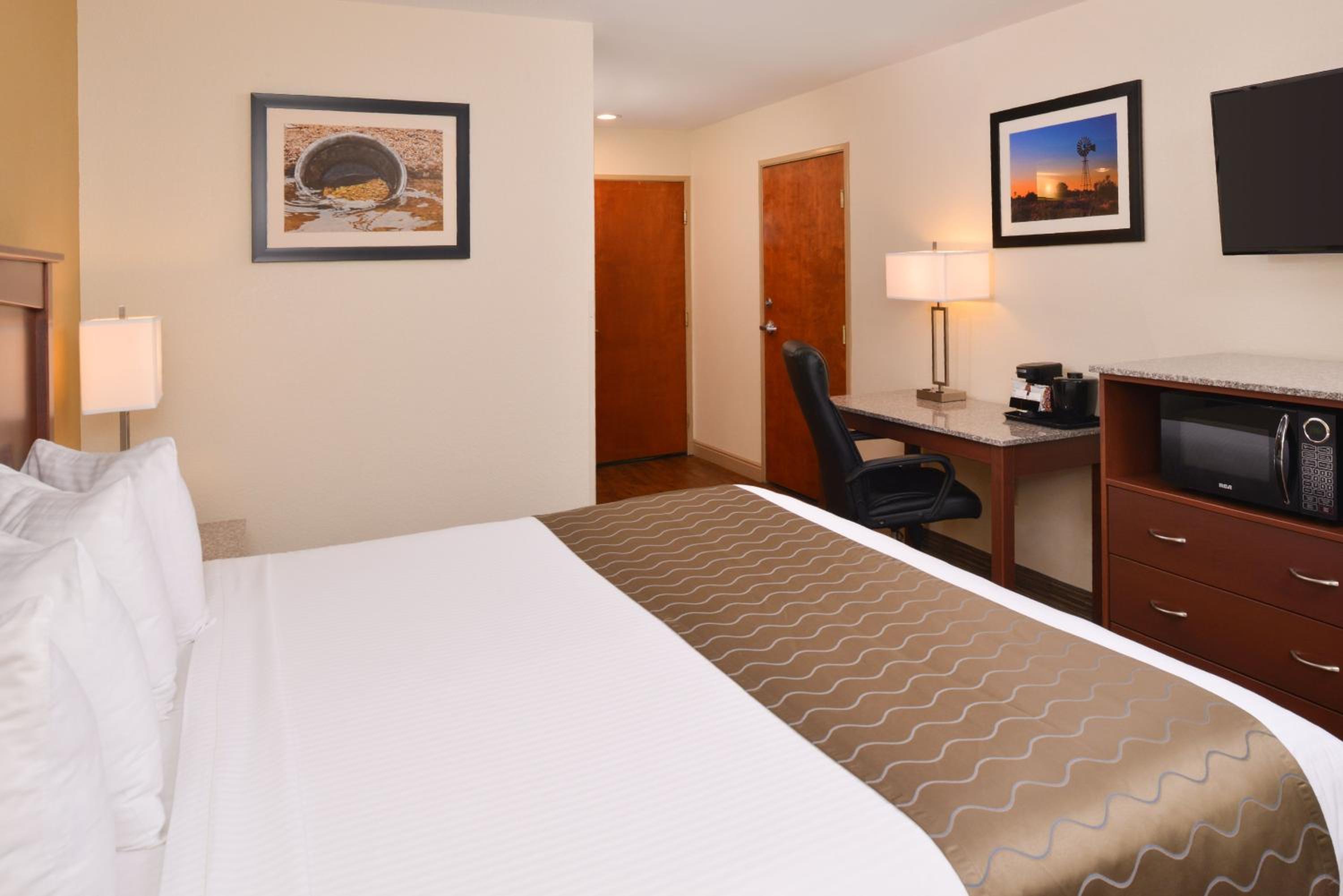 King Room - Second Floor - Photo 4