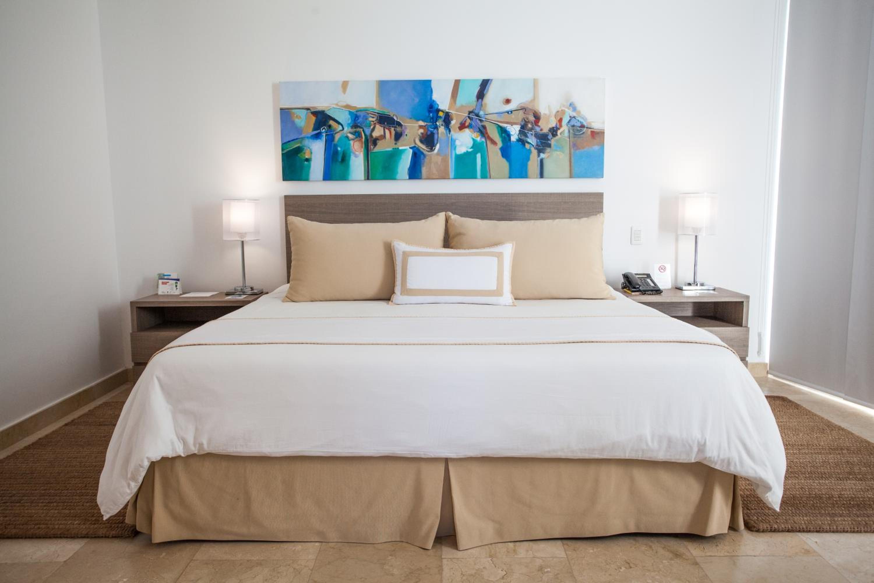 Standard Double or Twin Room - Photo 2
