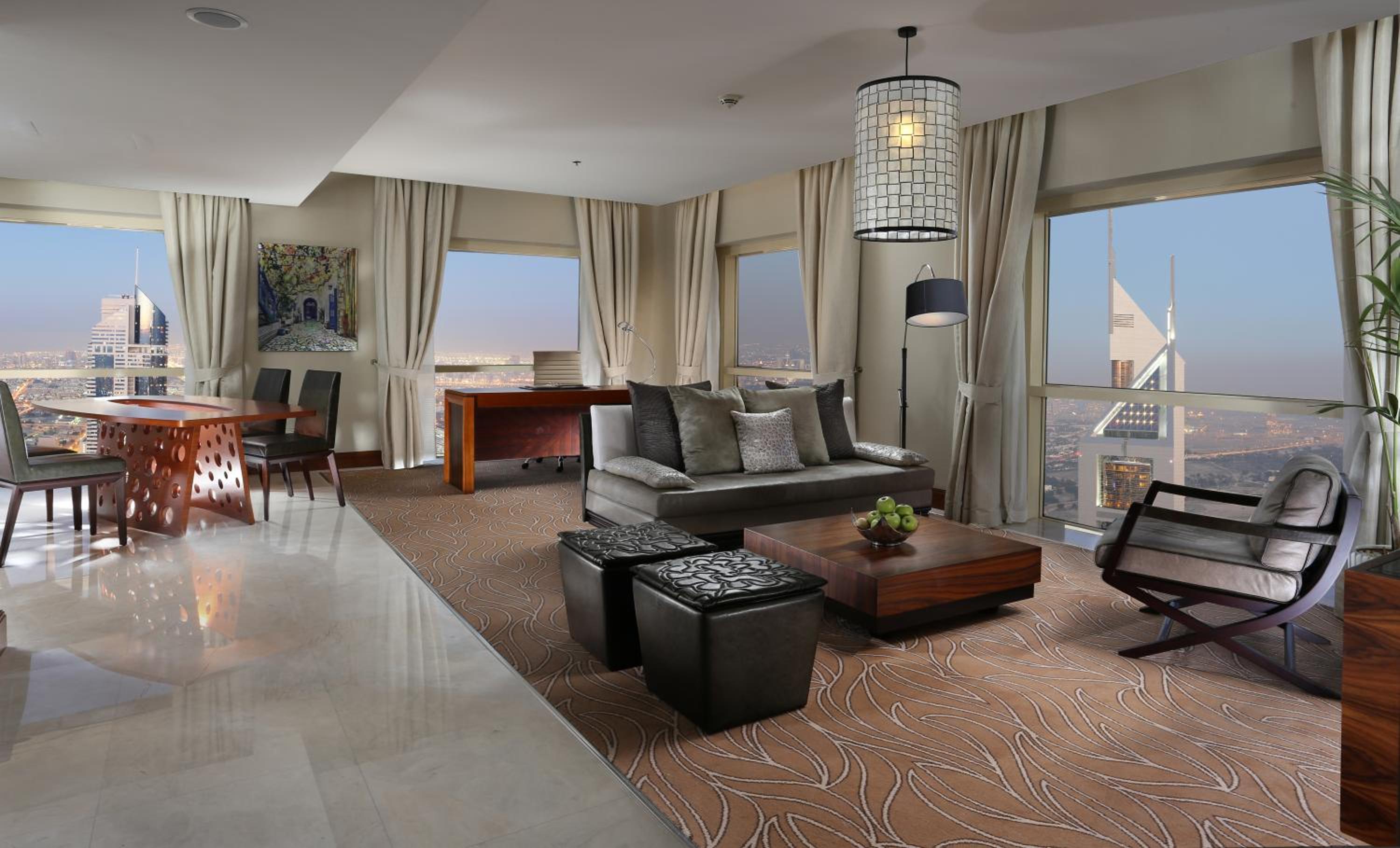 Executive Suite photo 2