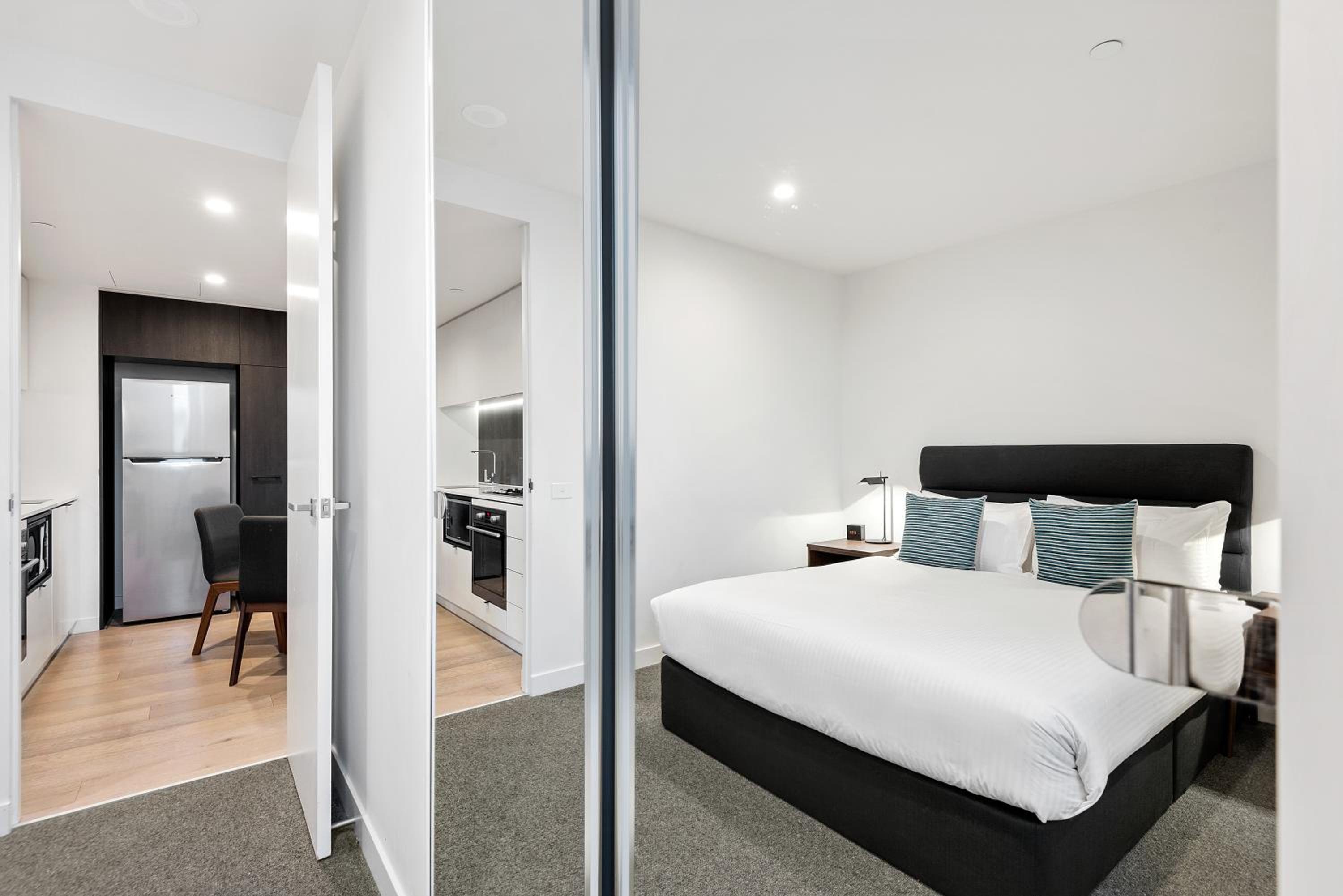 Two-Bedroom Apartment thumbnail 6