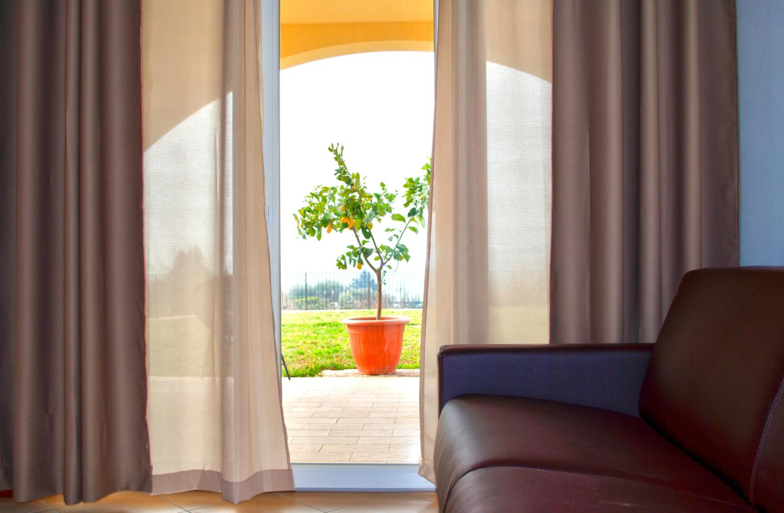 Apartment with Garden View - Photo 8