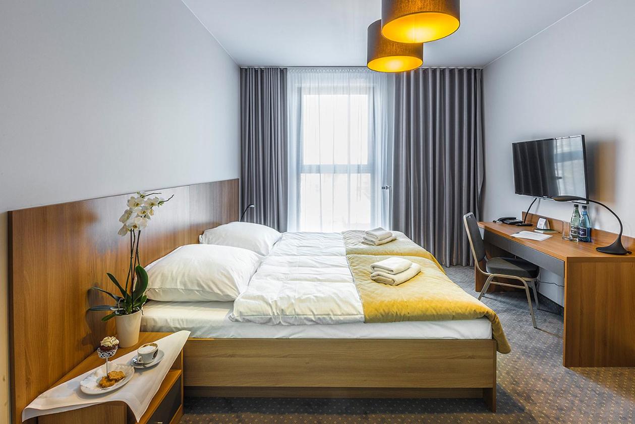 Large Double Room - Photo 2