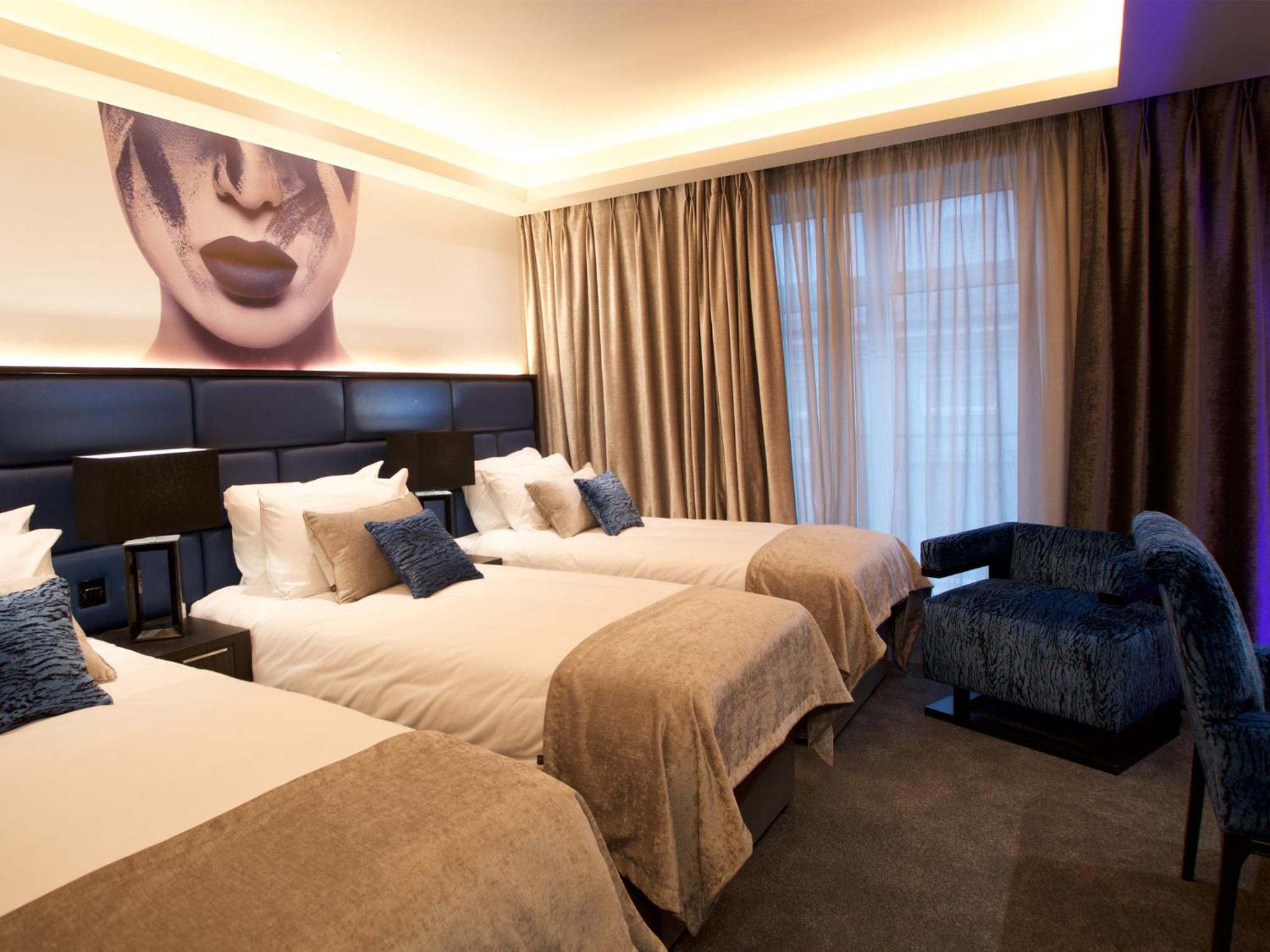 Standard Triple Room - Photo 2