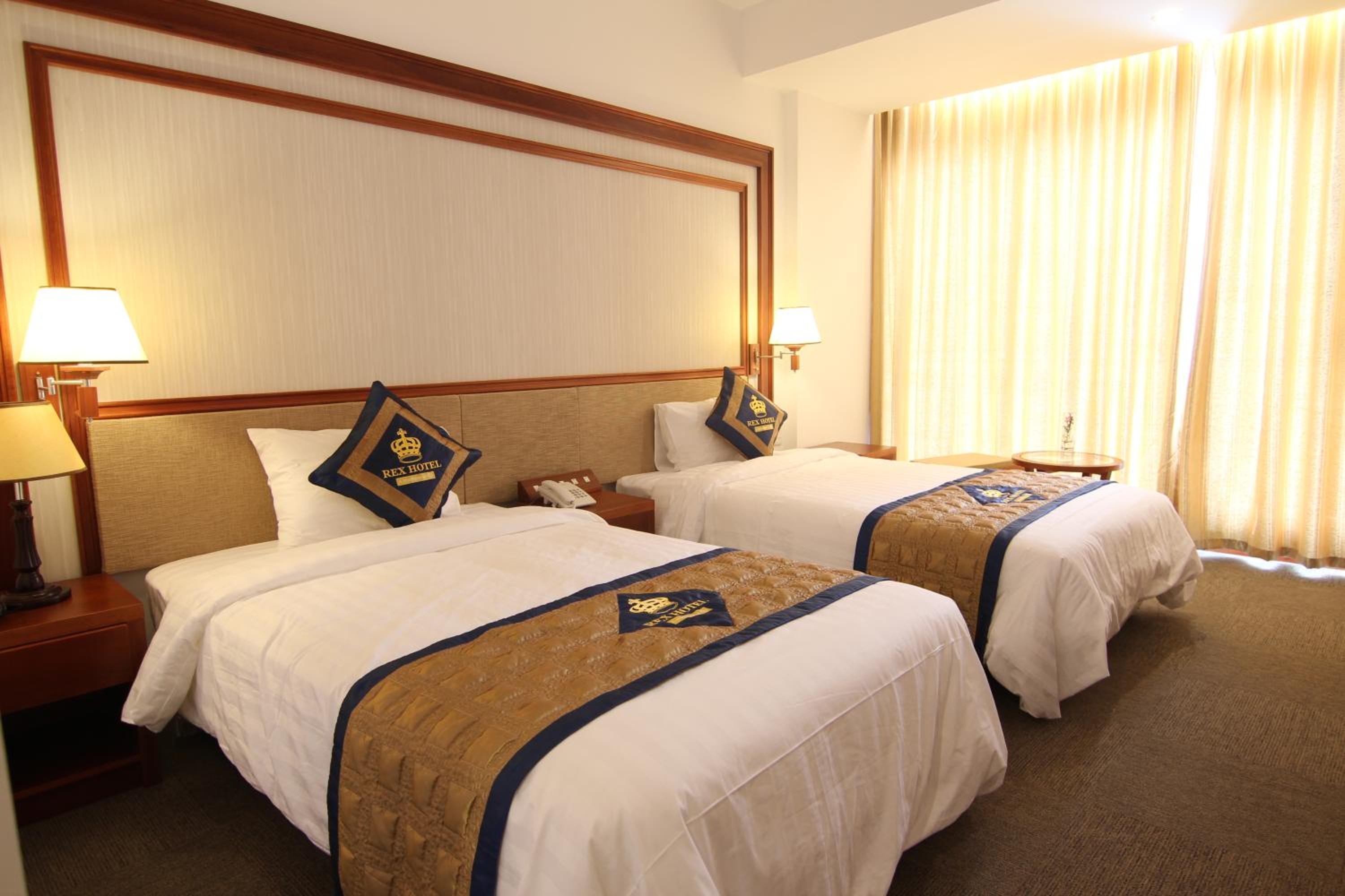 Deluxe Twin Room - Photo 2