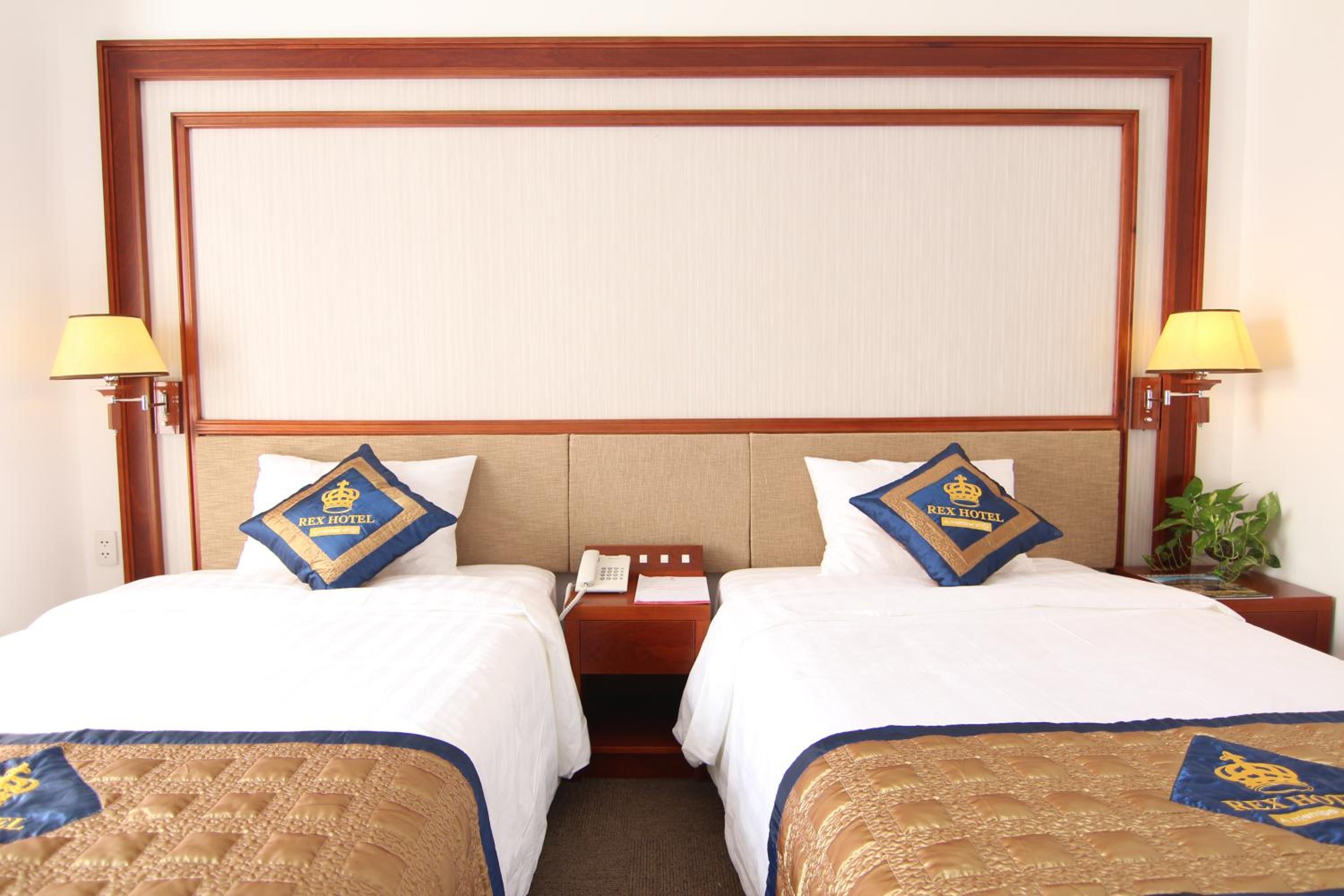 Deluxe Twin Room - Photo 6