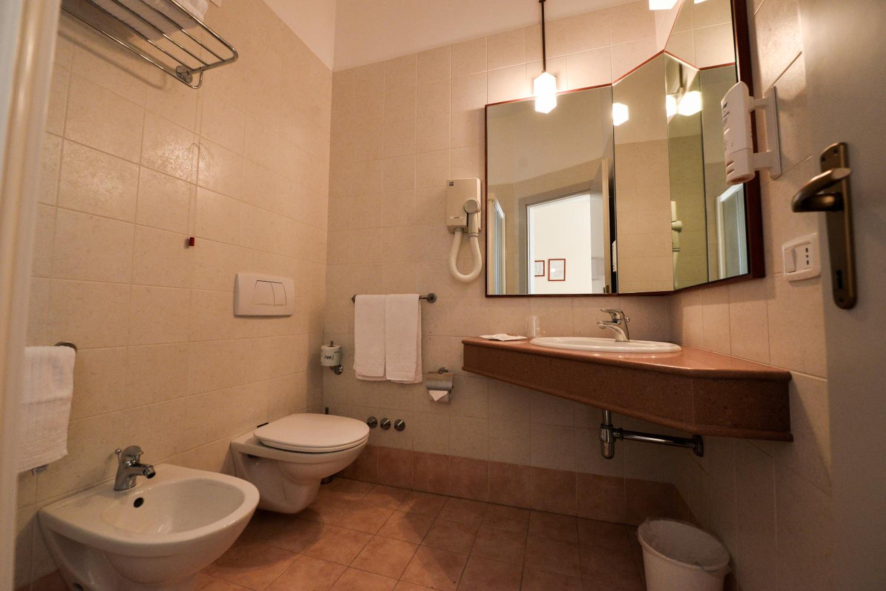 Double or Twin Room with Terrace photo 2