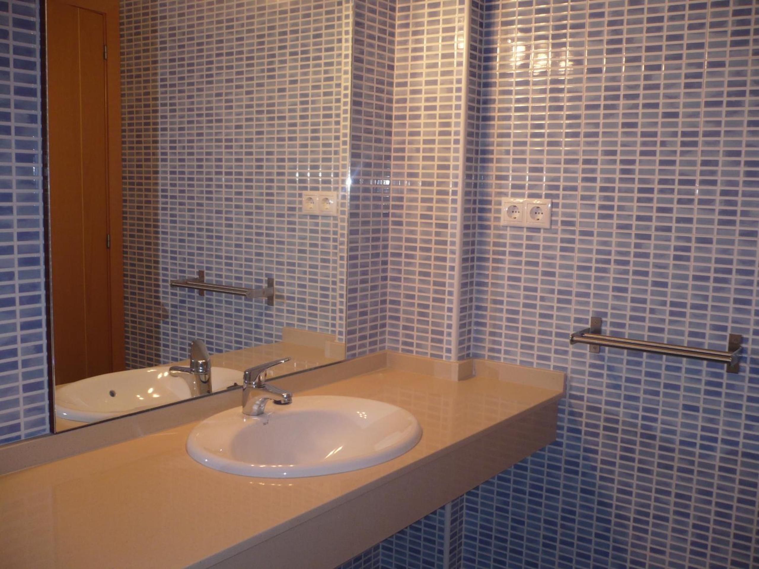 Three-Bedroom Apartment - Ground Floor (6 Adults) with no Terrace photo 3