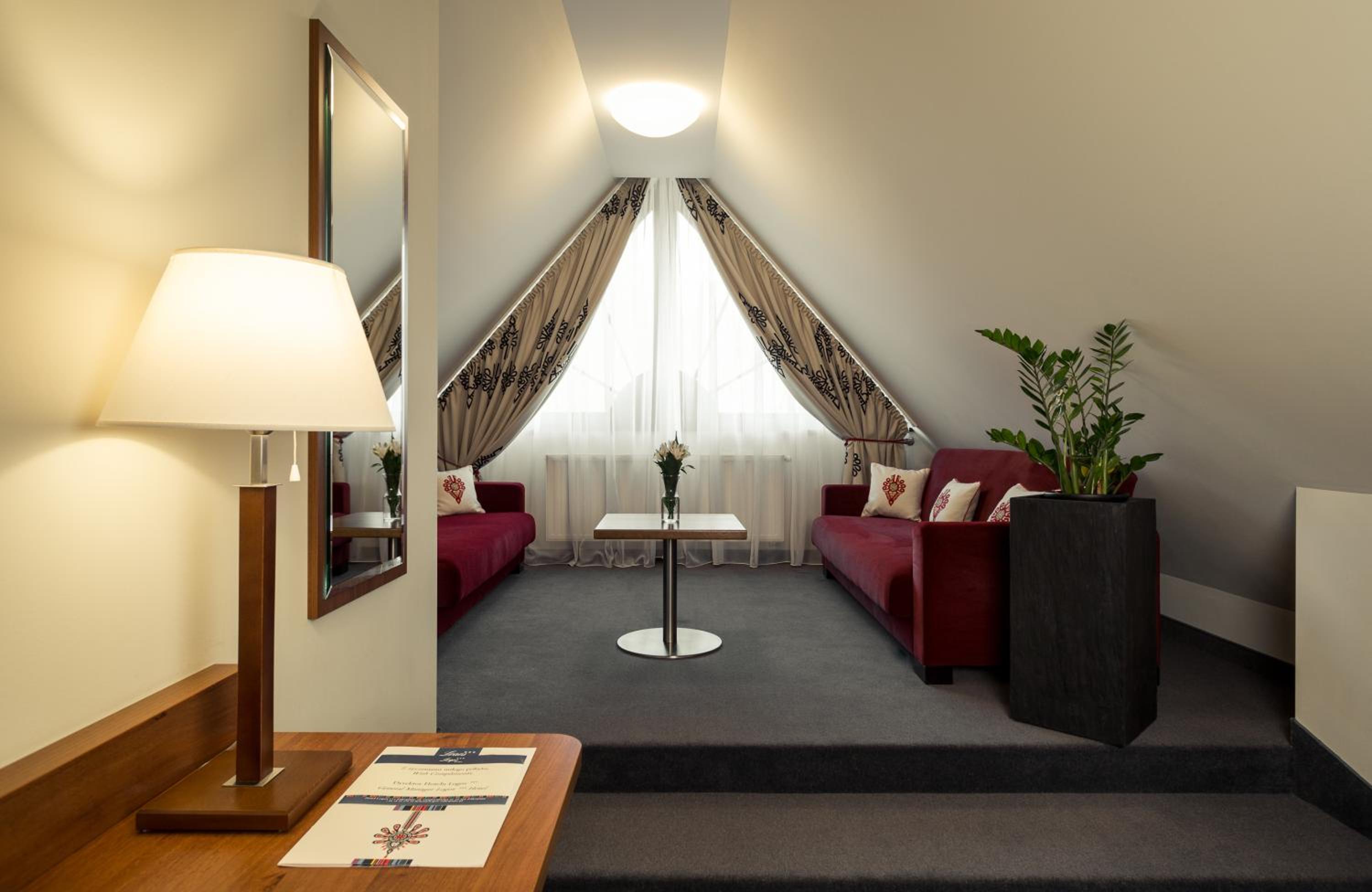 Deluxe Twin Room photo 2