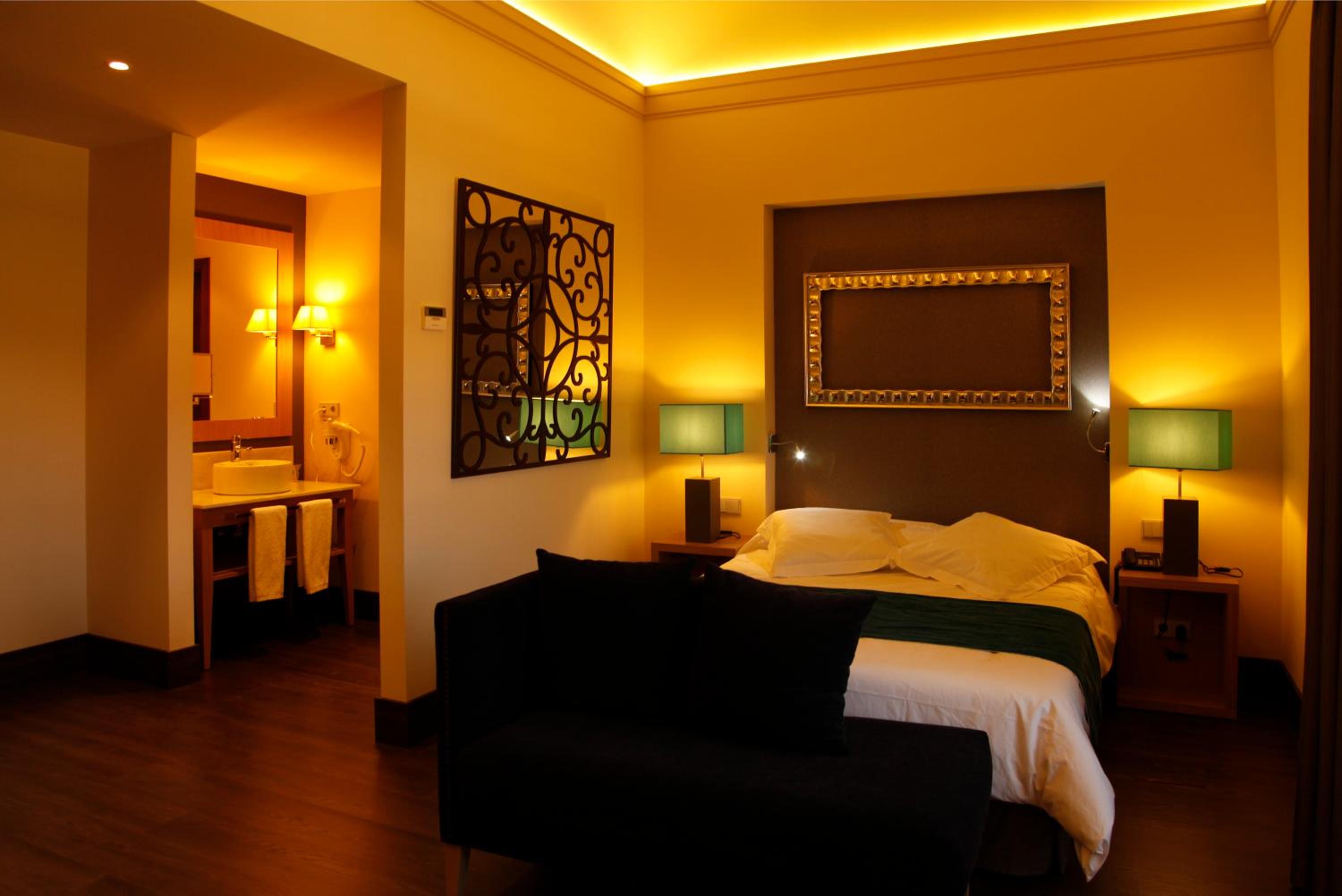 Habitación Doble Estándar o con Dos Camas Individuales.