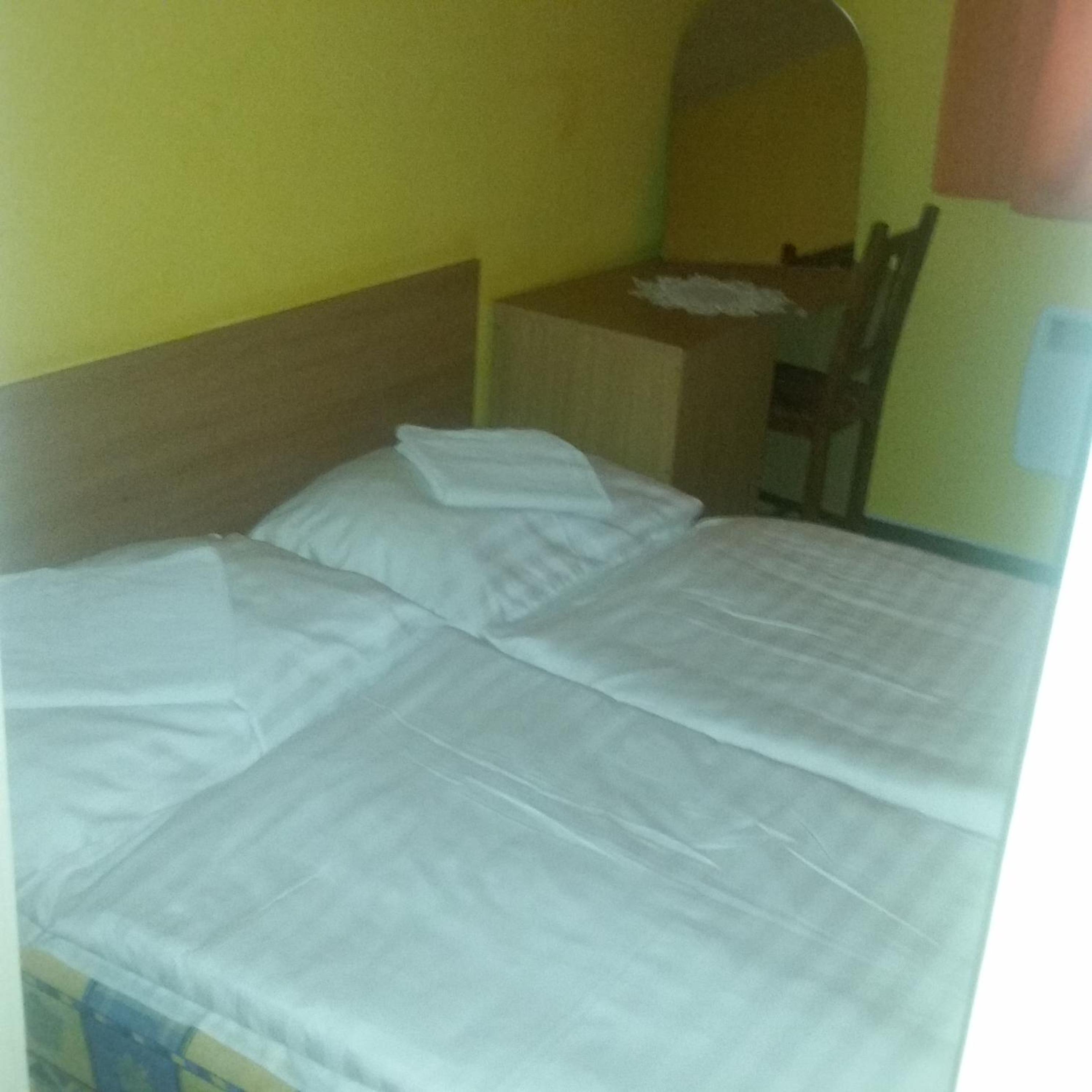 Double or Twin Room with Shower photo 1