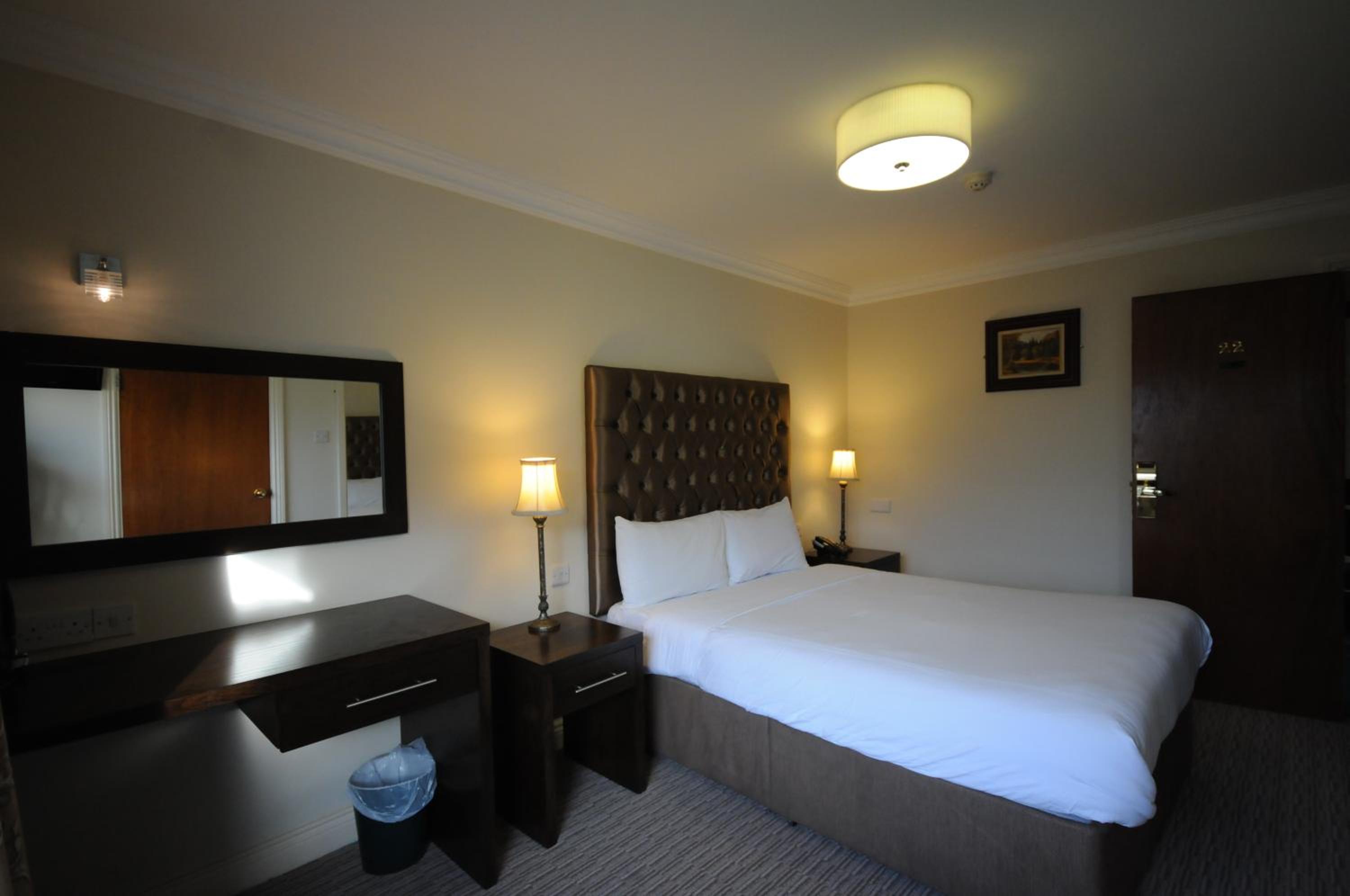 Superior Double or Twin Room photo 2