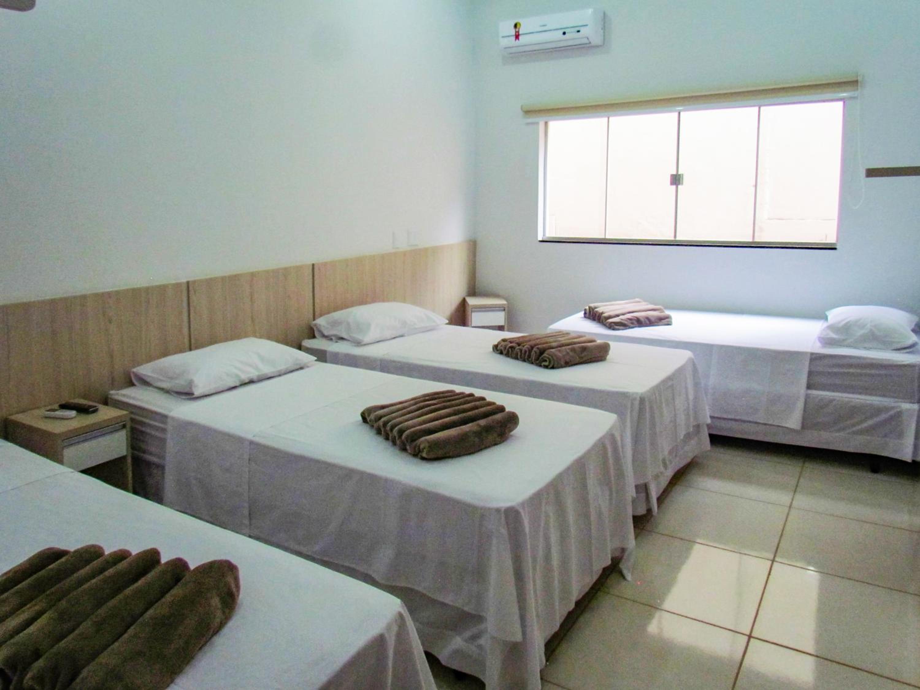Quadruple Room with Private Bathroom photo 2