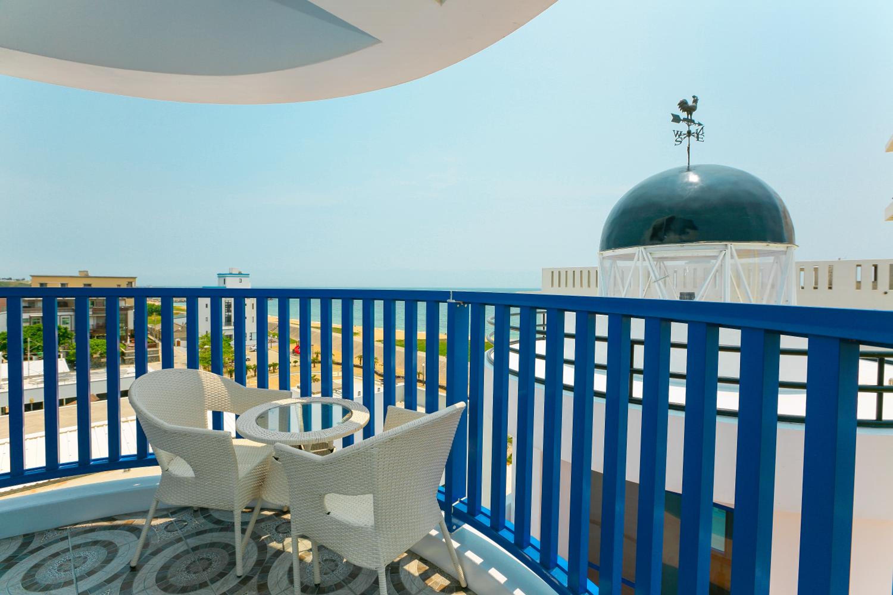Family Room with Sea View photo 3