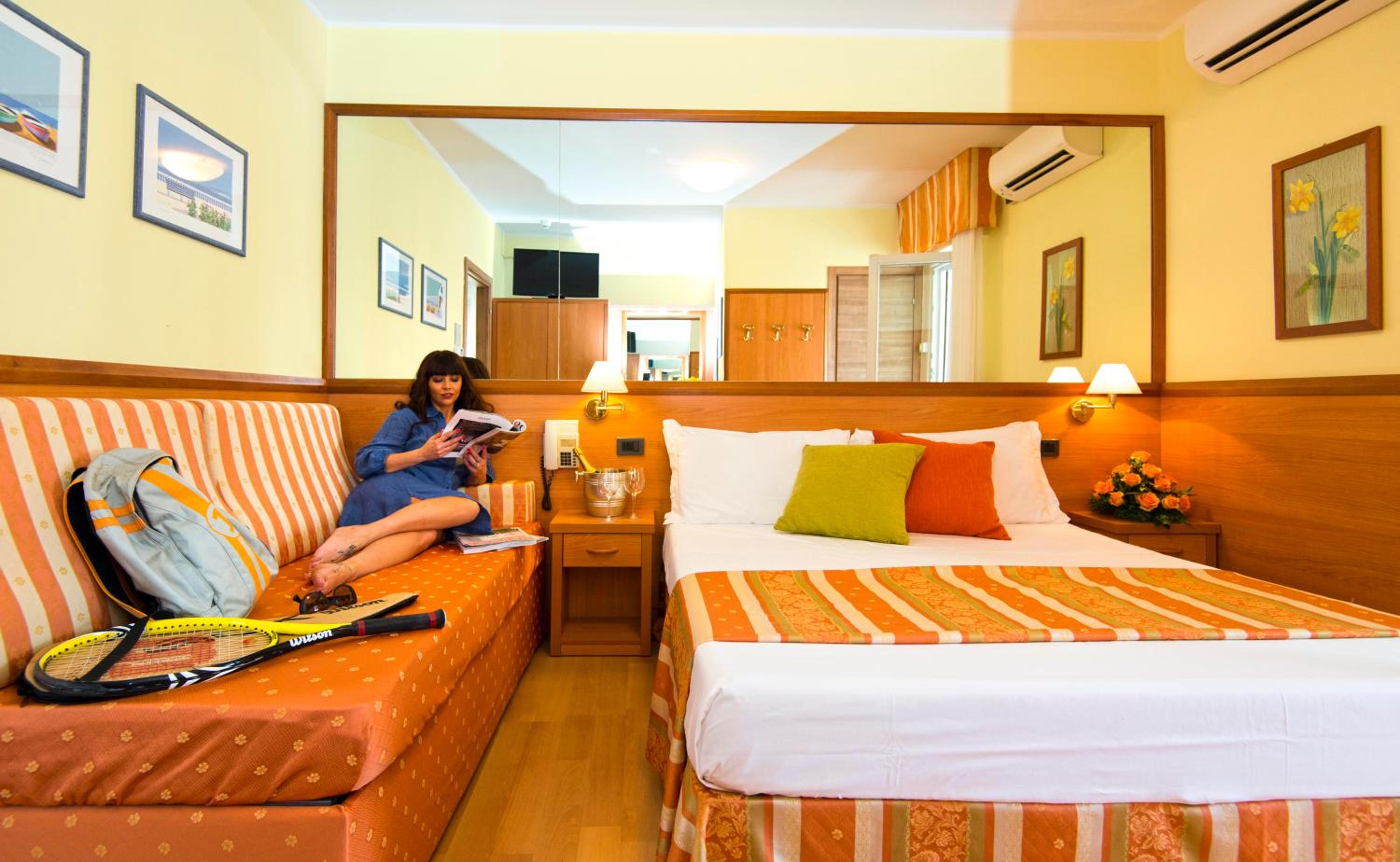Double Room with Balcony photo 2