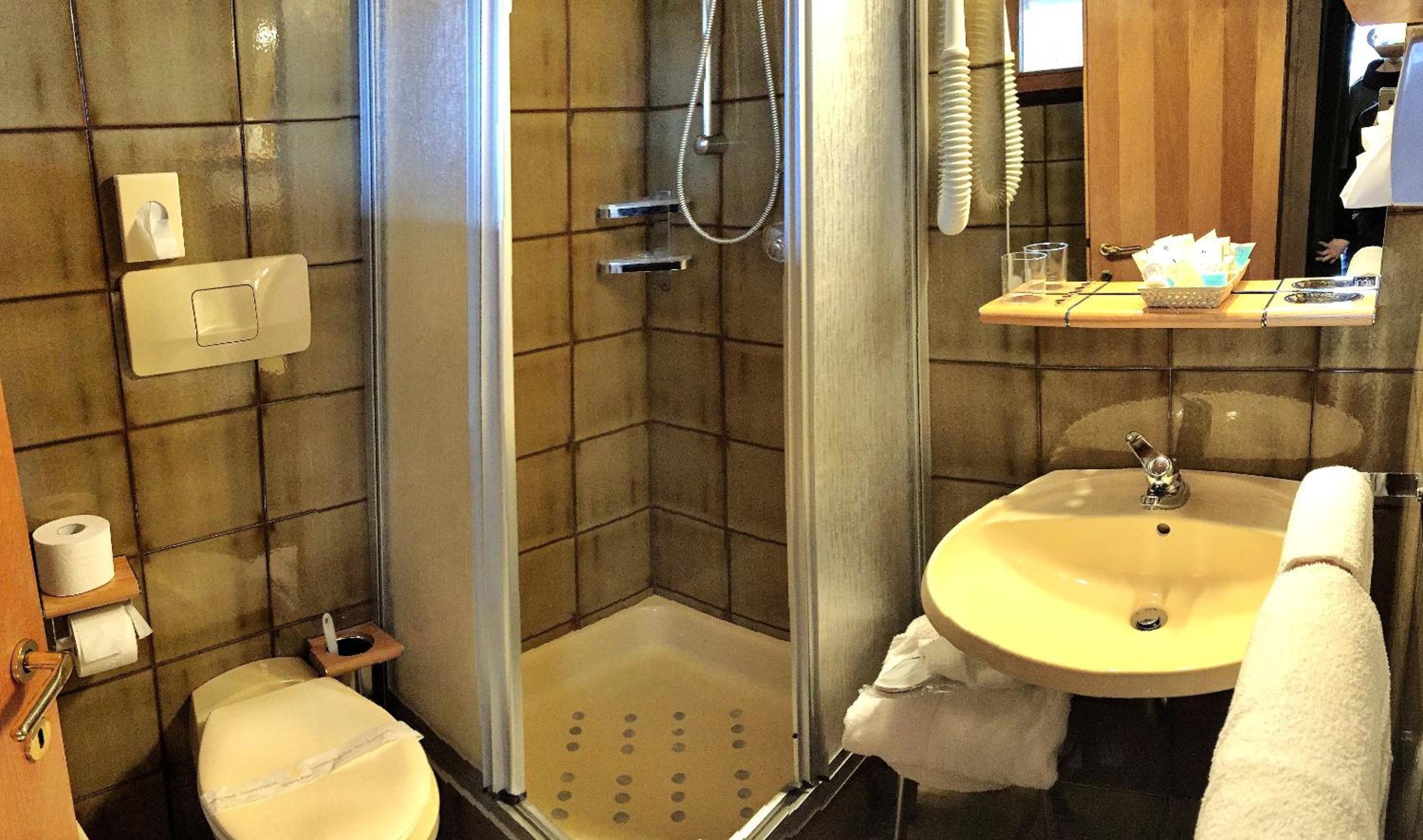 Double or Twin Room photo 2