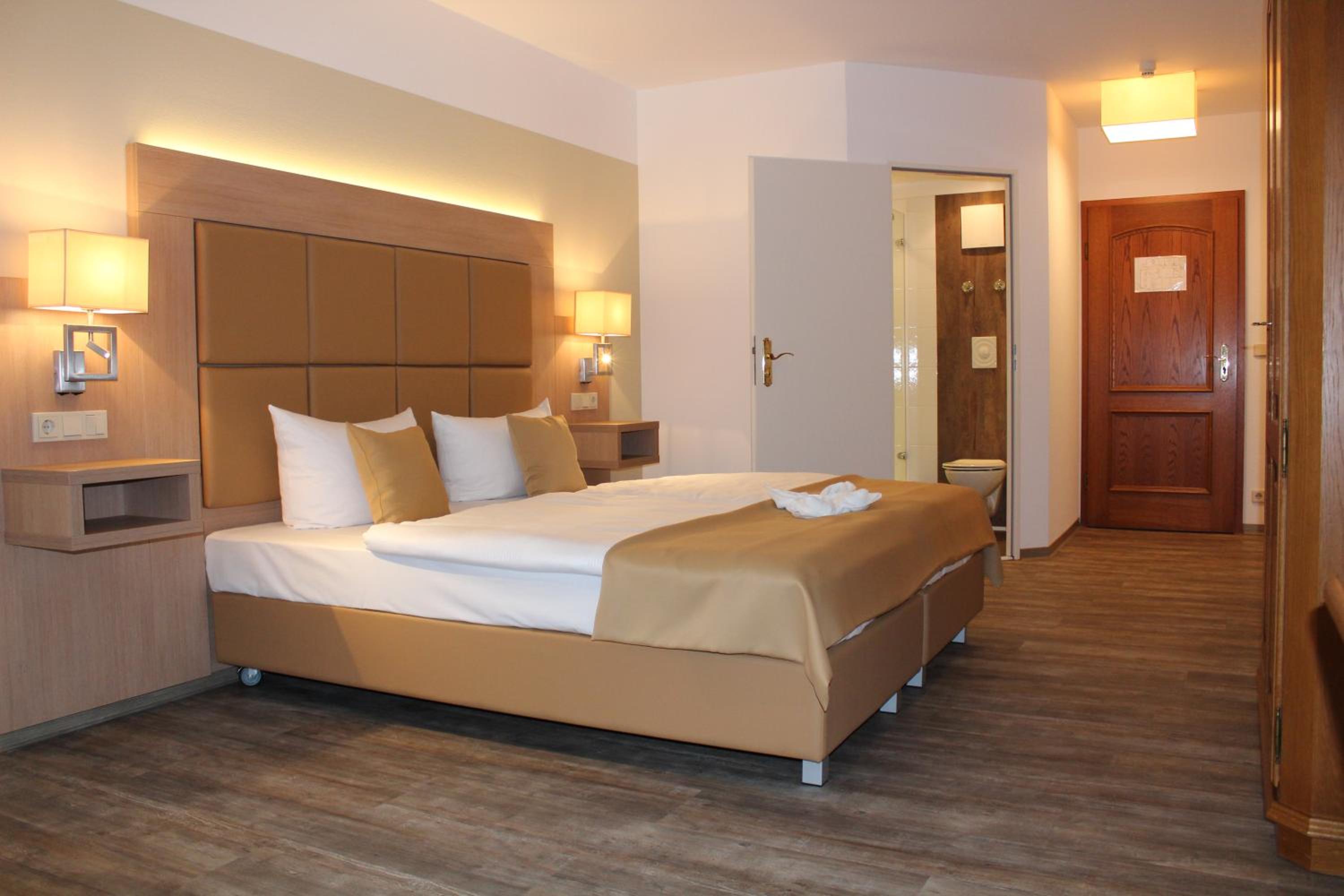 Double Room - Photo 3