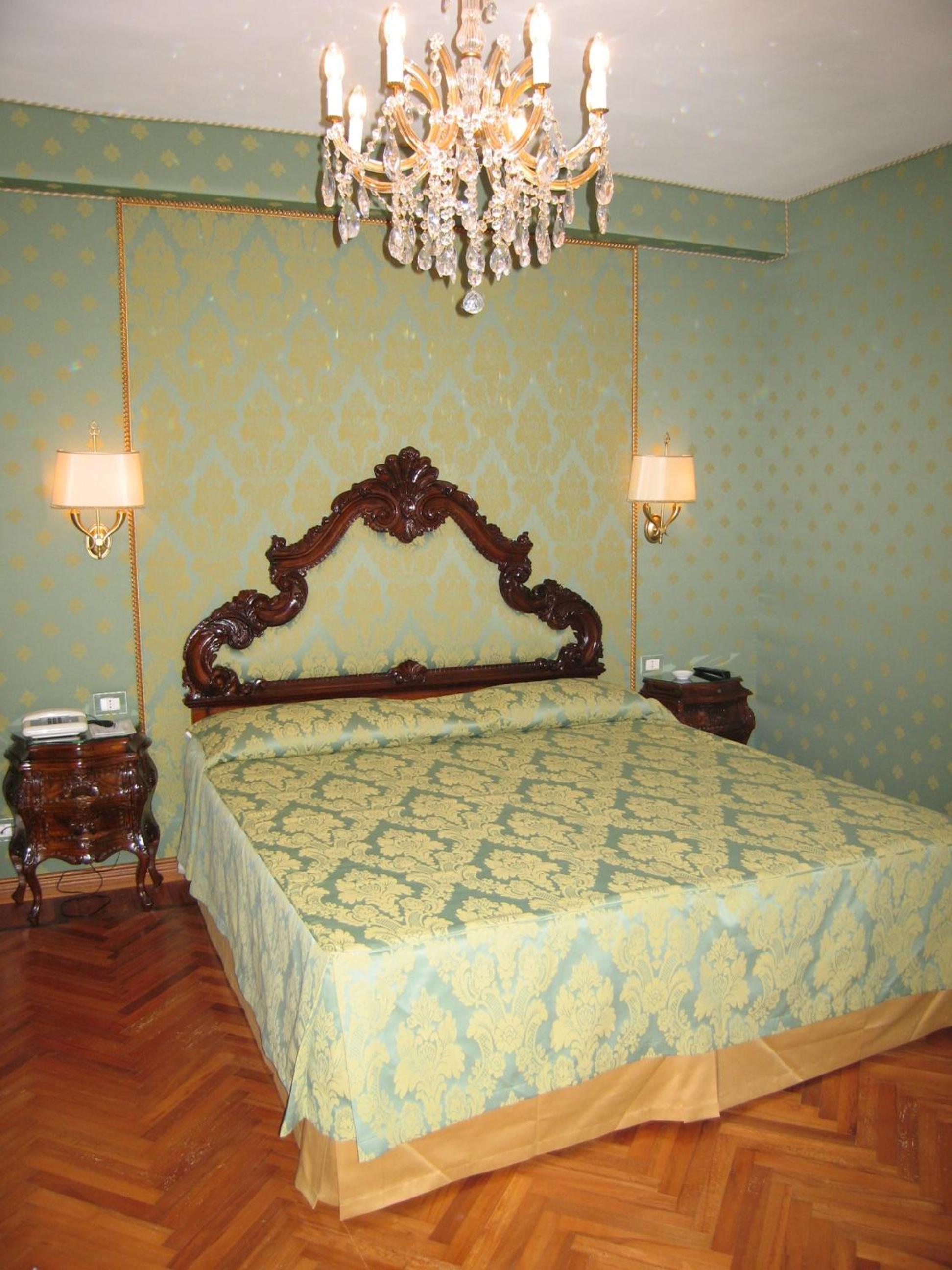 Two-Bedroom Apartment photo 1