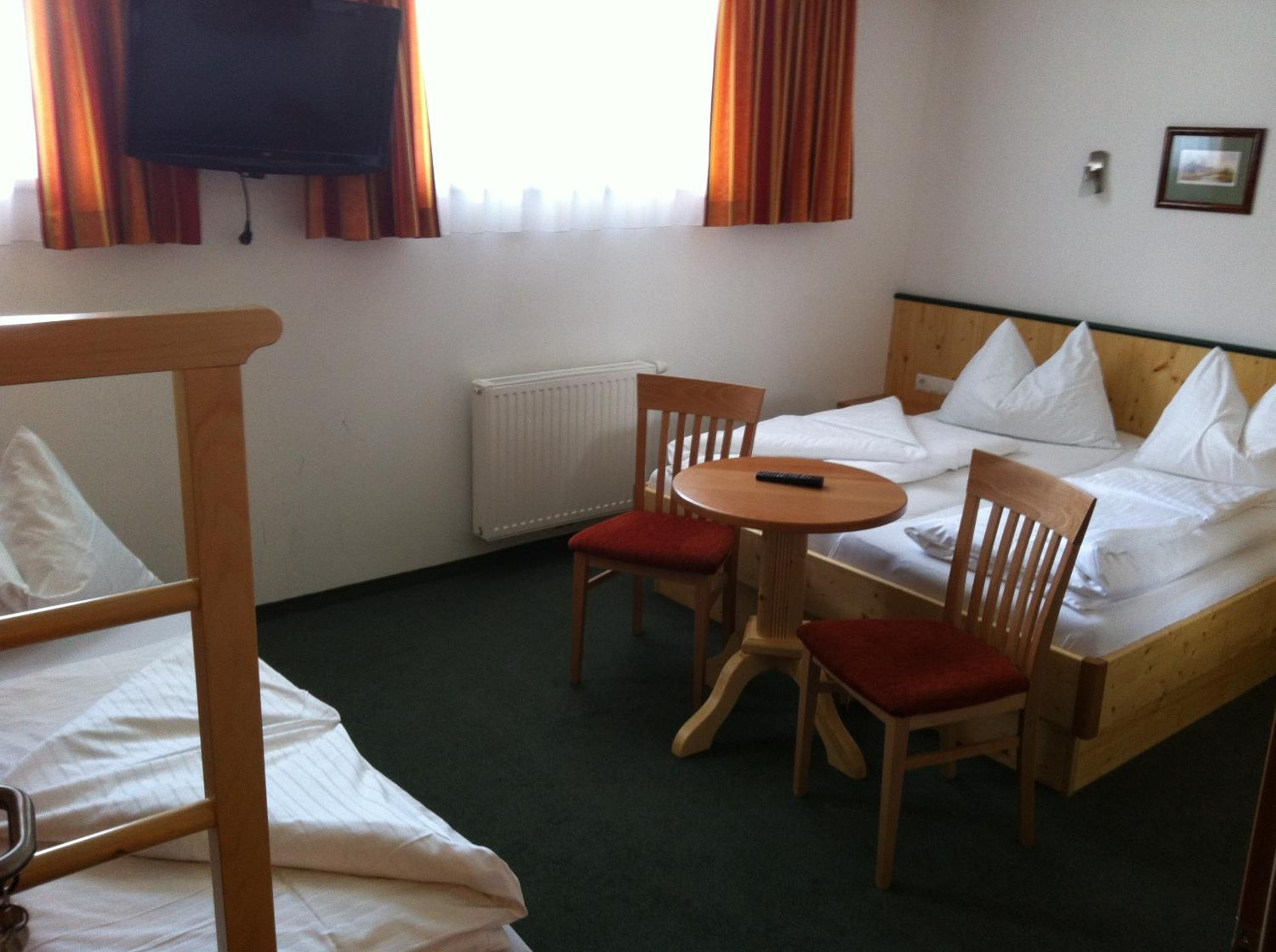 Triple Room photo 1
