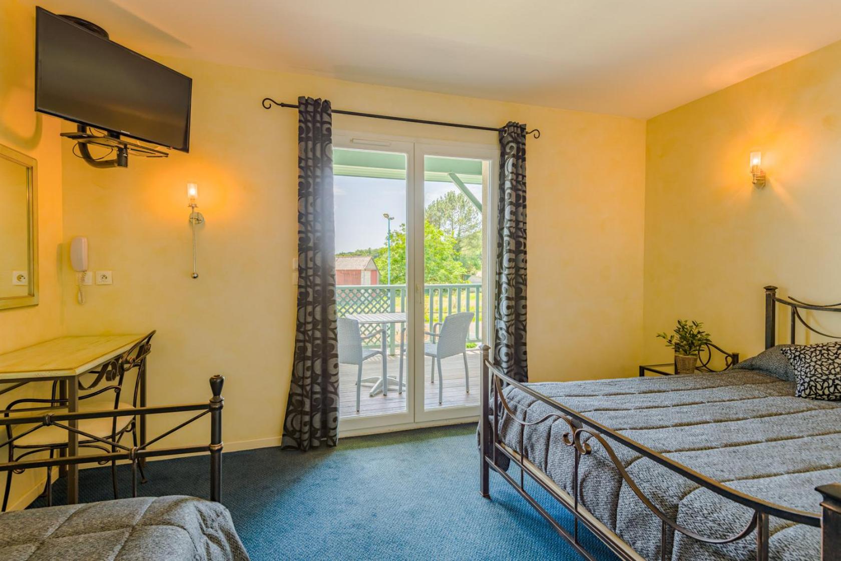 Double Room - Main Building - Photo 1