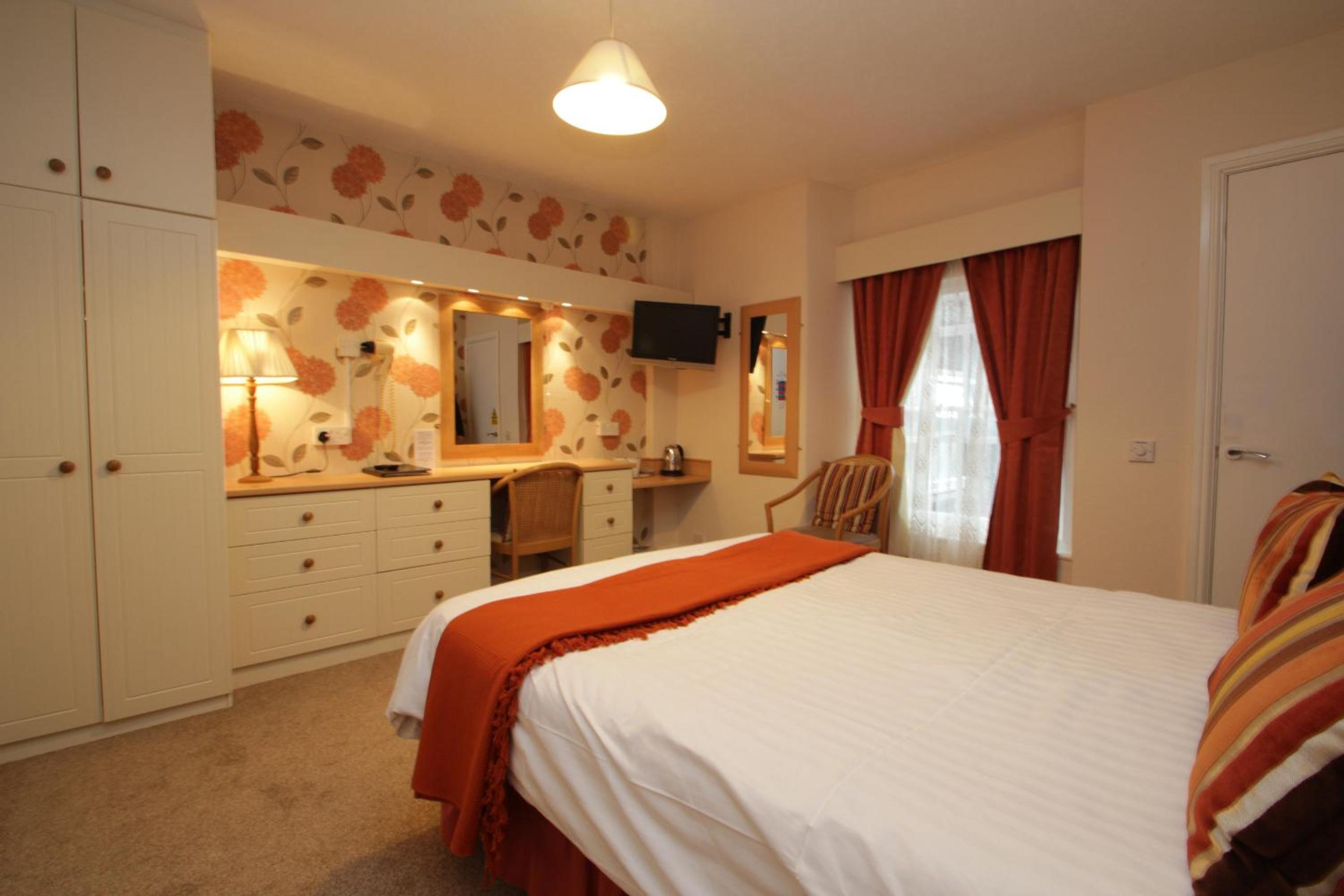 Double Room - Photo 1