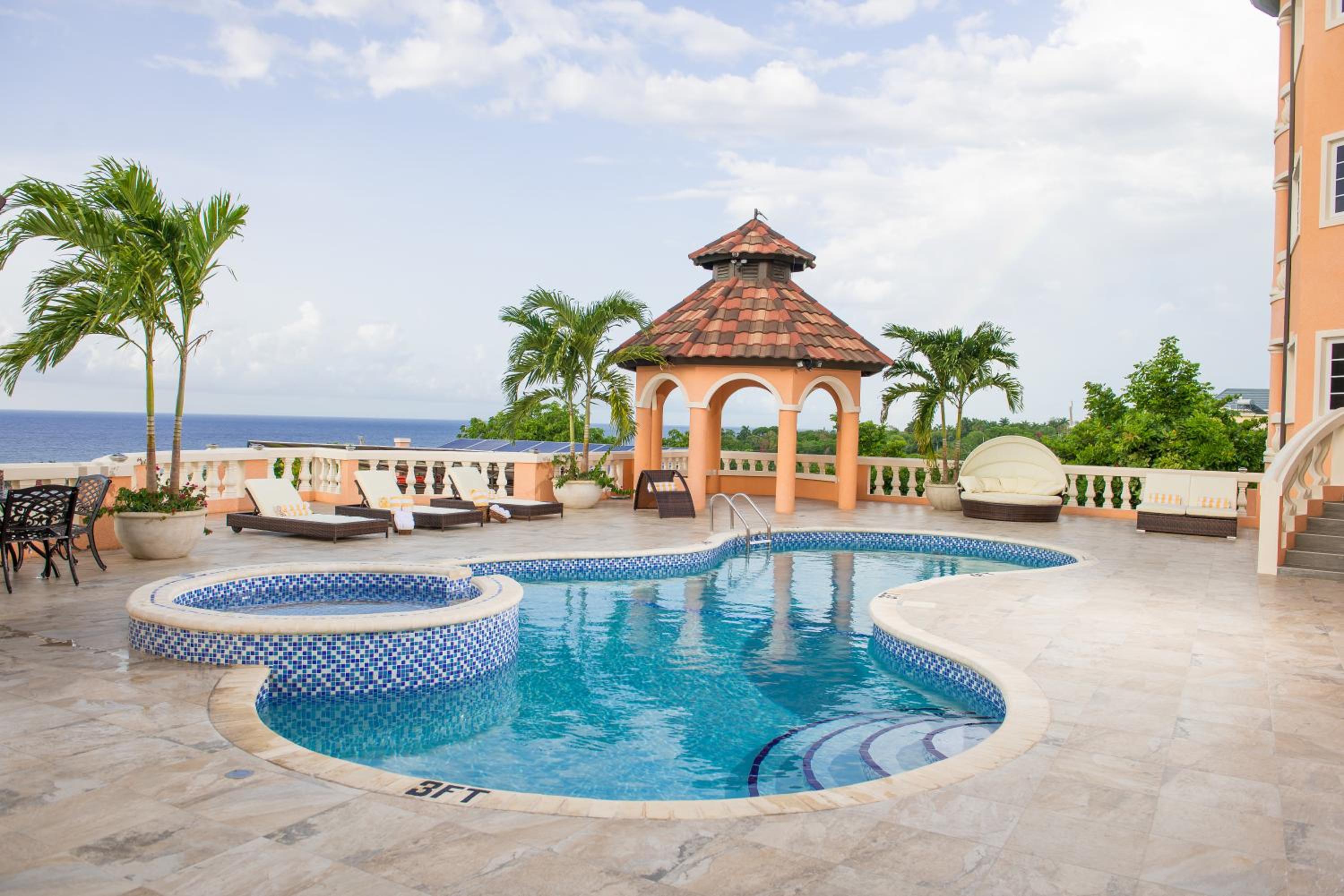 Villa with Sea View photo 2