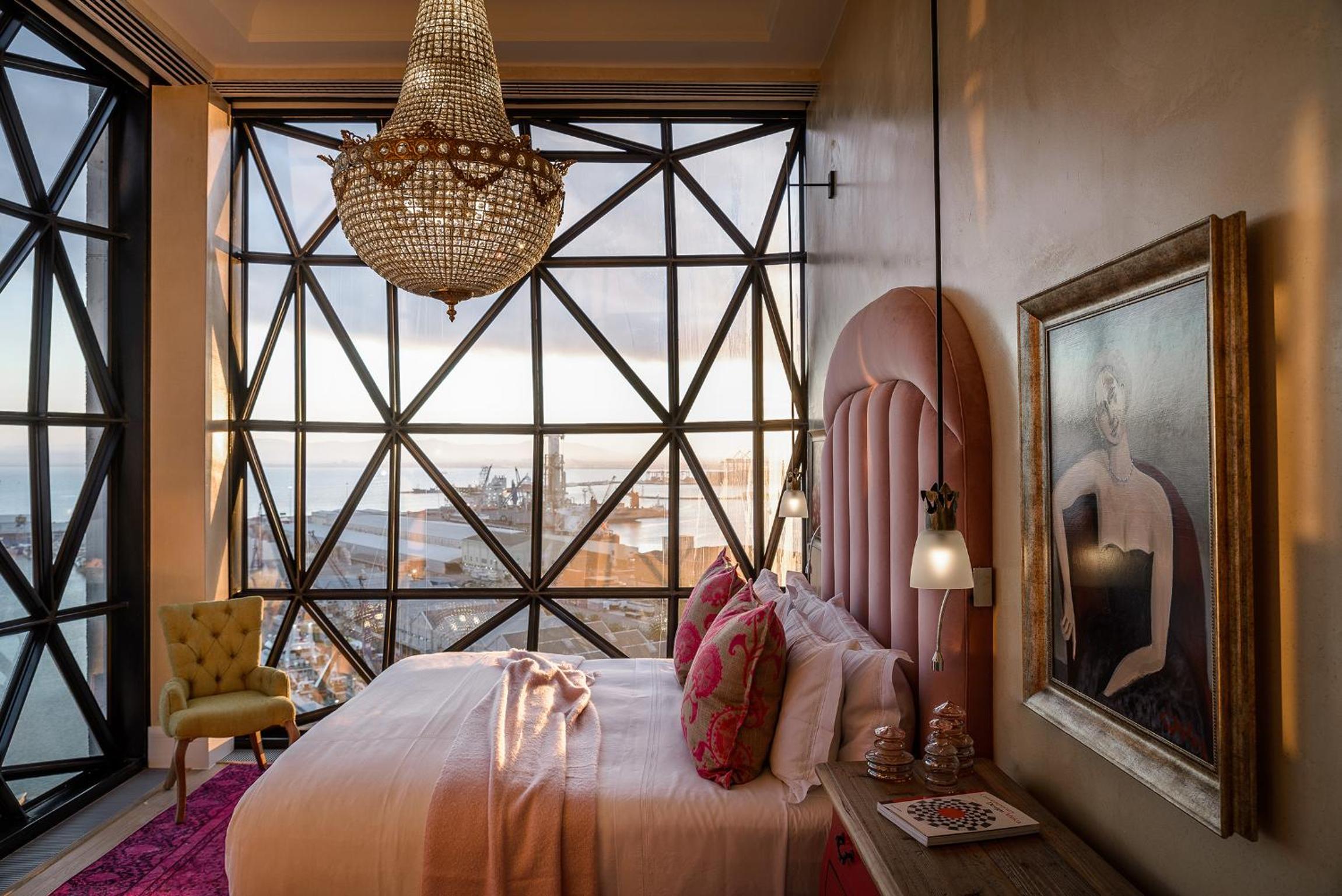 Royal Suite - Photo 1
