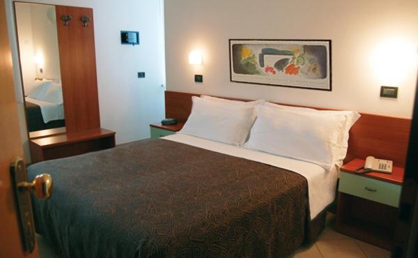 Quadruple Room - Photo 1