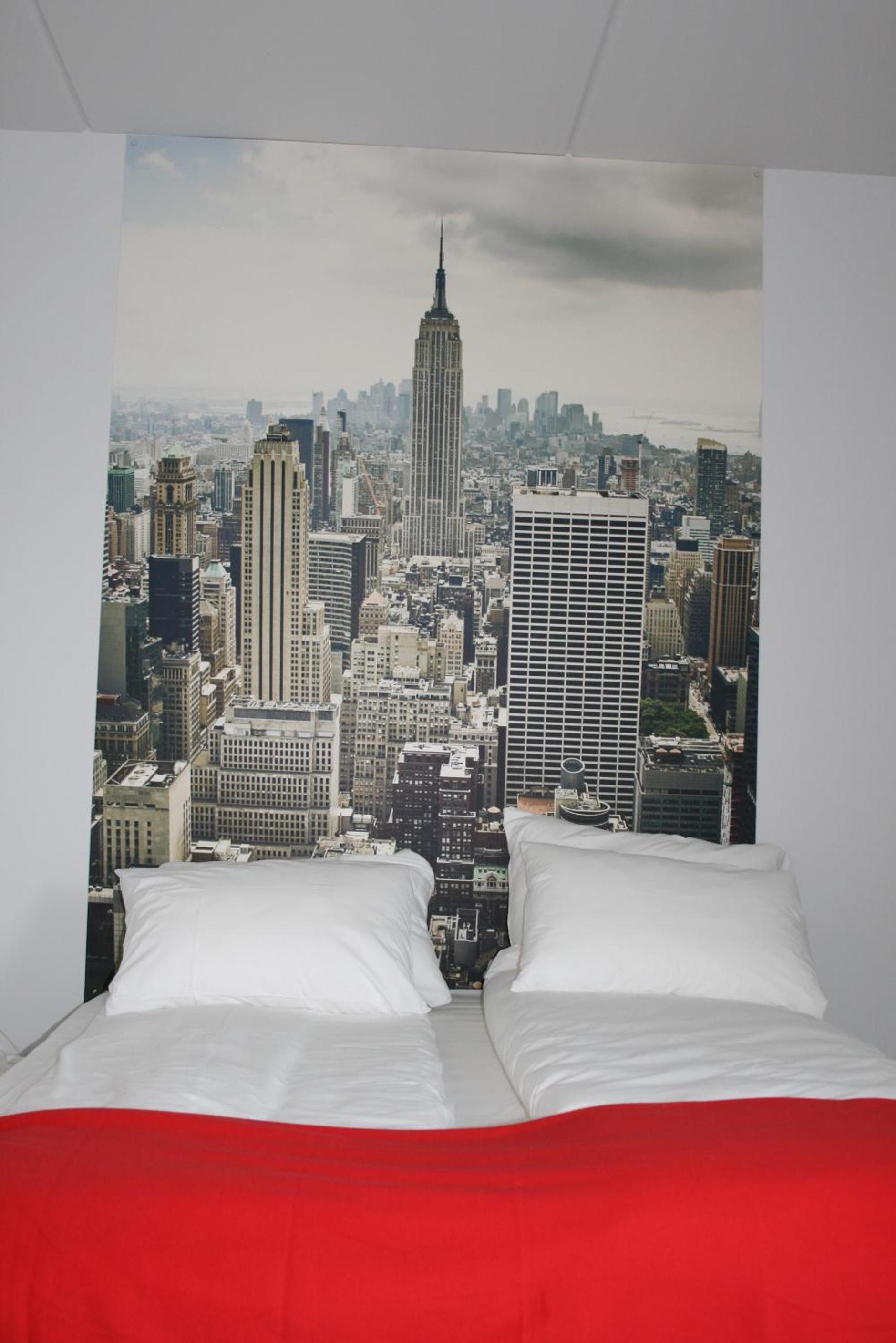 Single Room photo 3