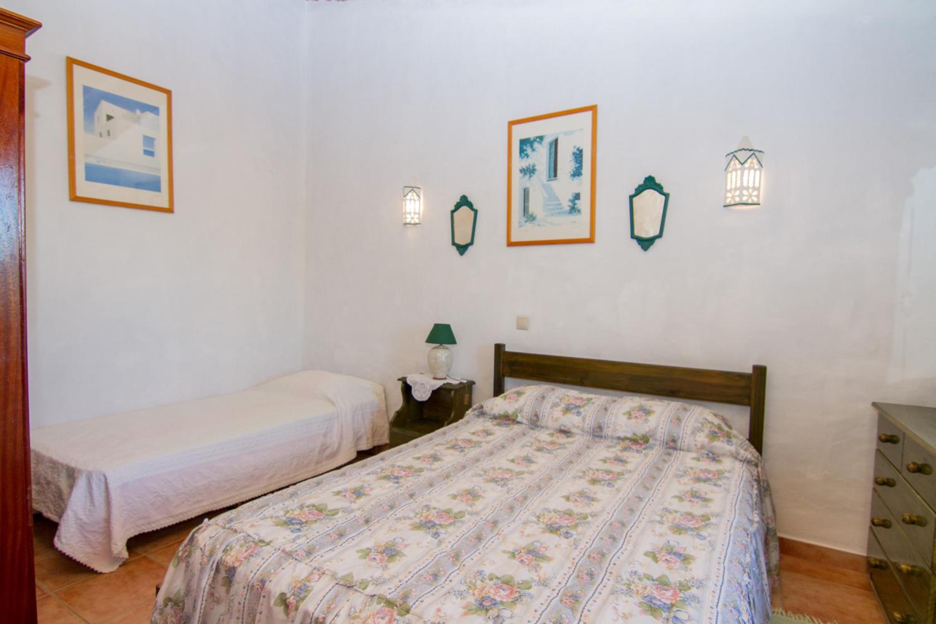 Villa photo 1