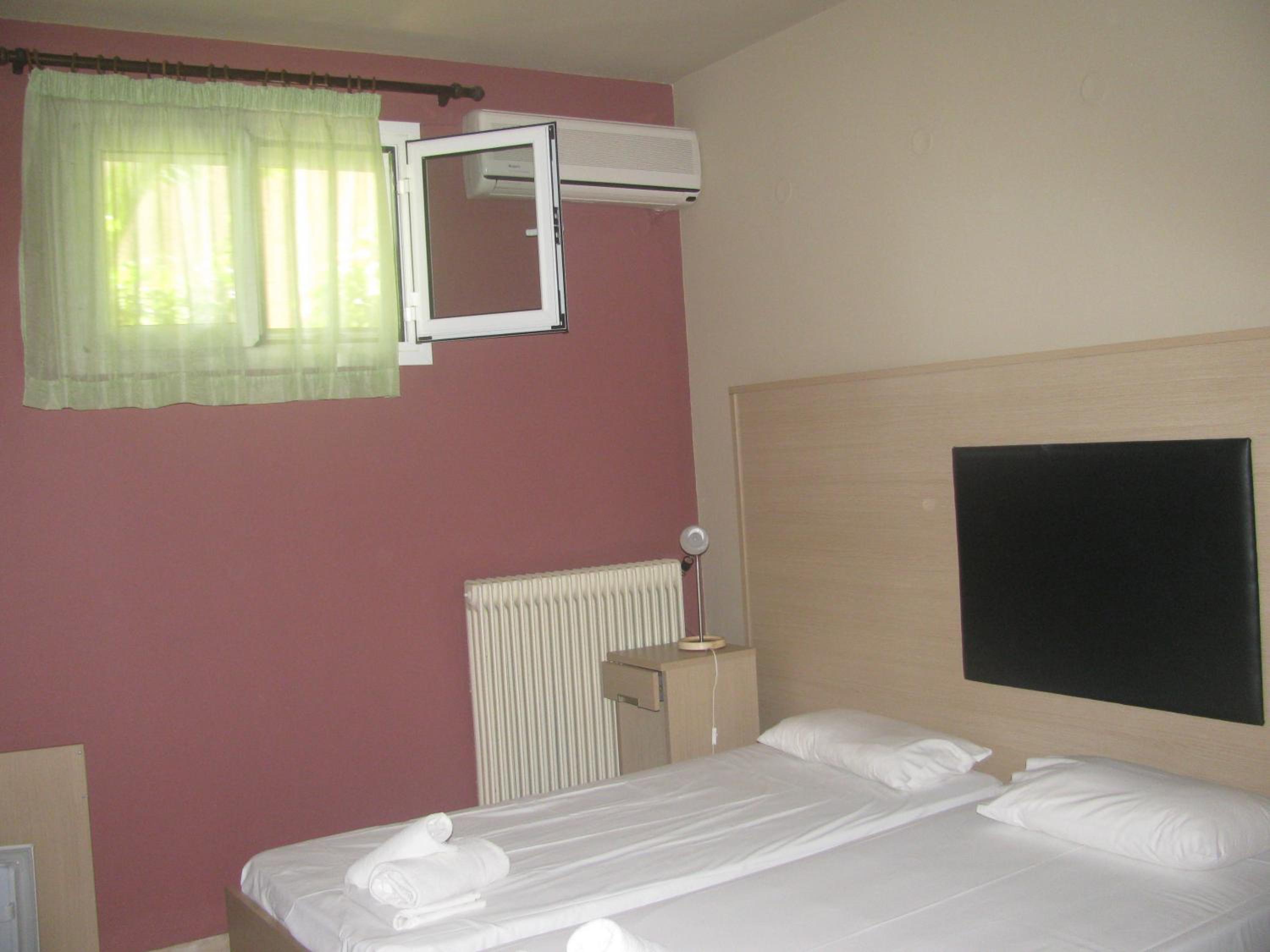 Double or Twin Basement Room