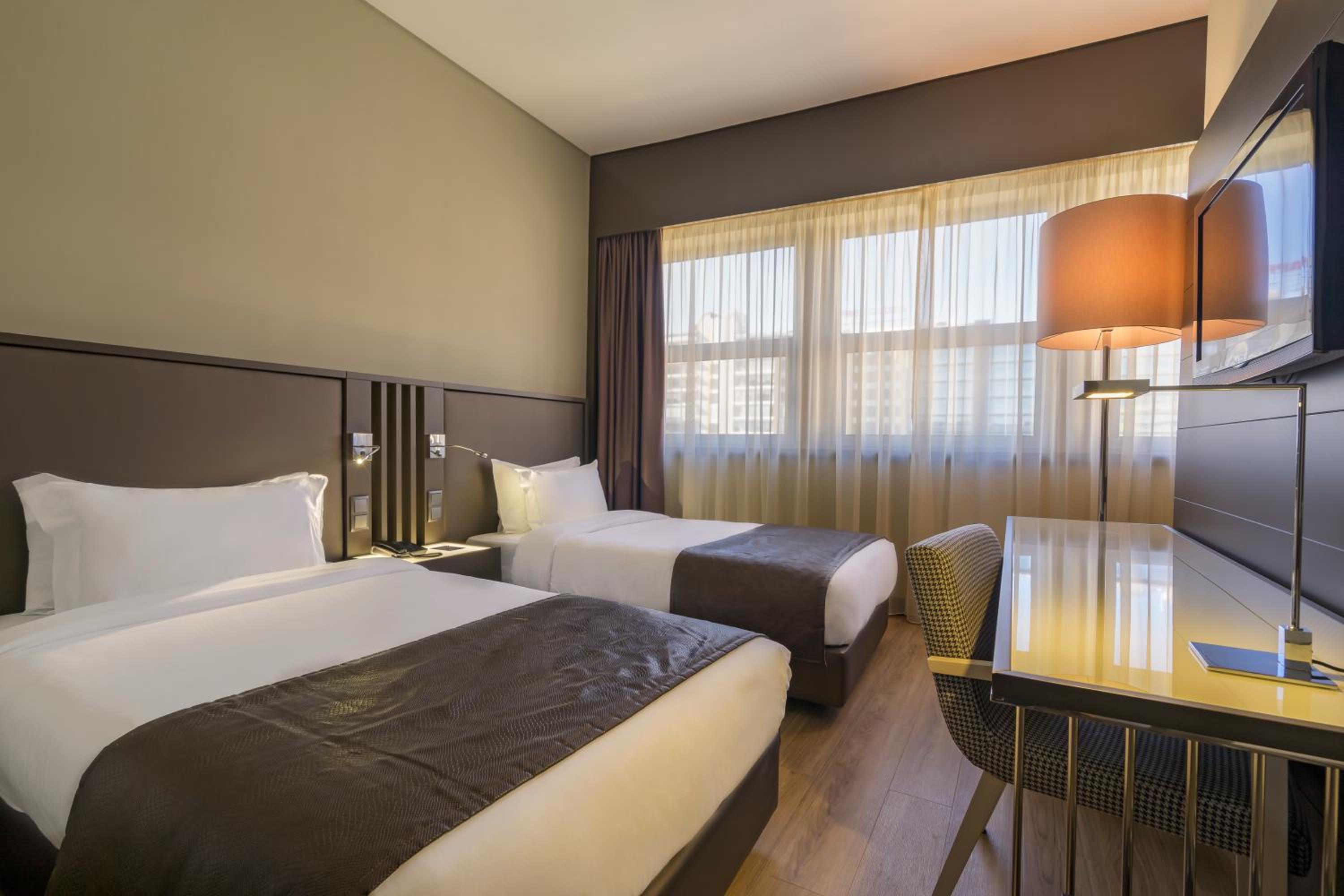 Comfort Twin Room - Photo 4