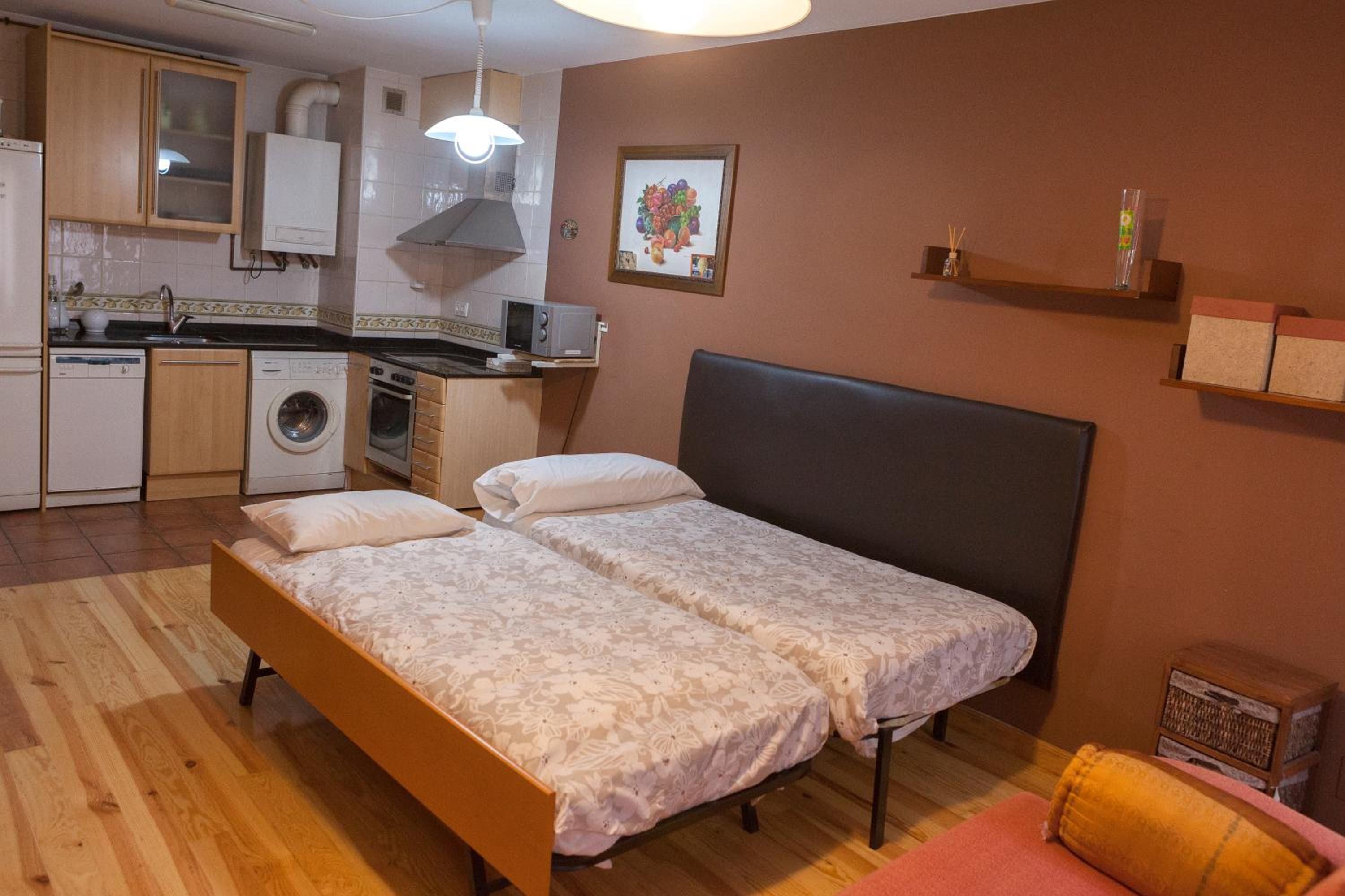 Apartment - Photo 3