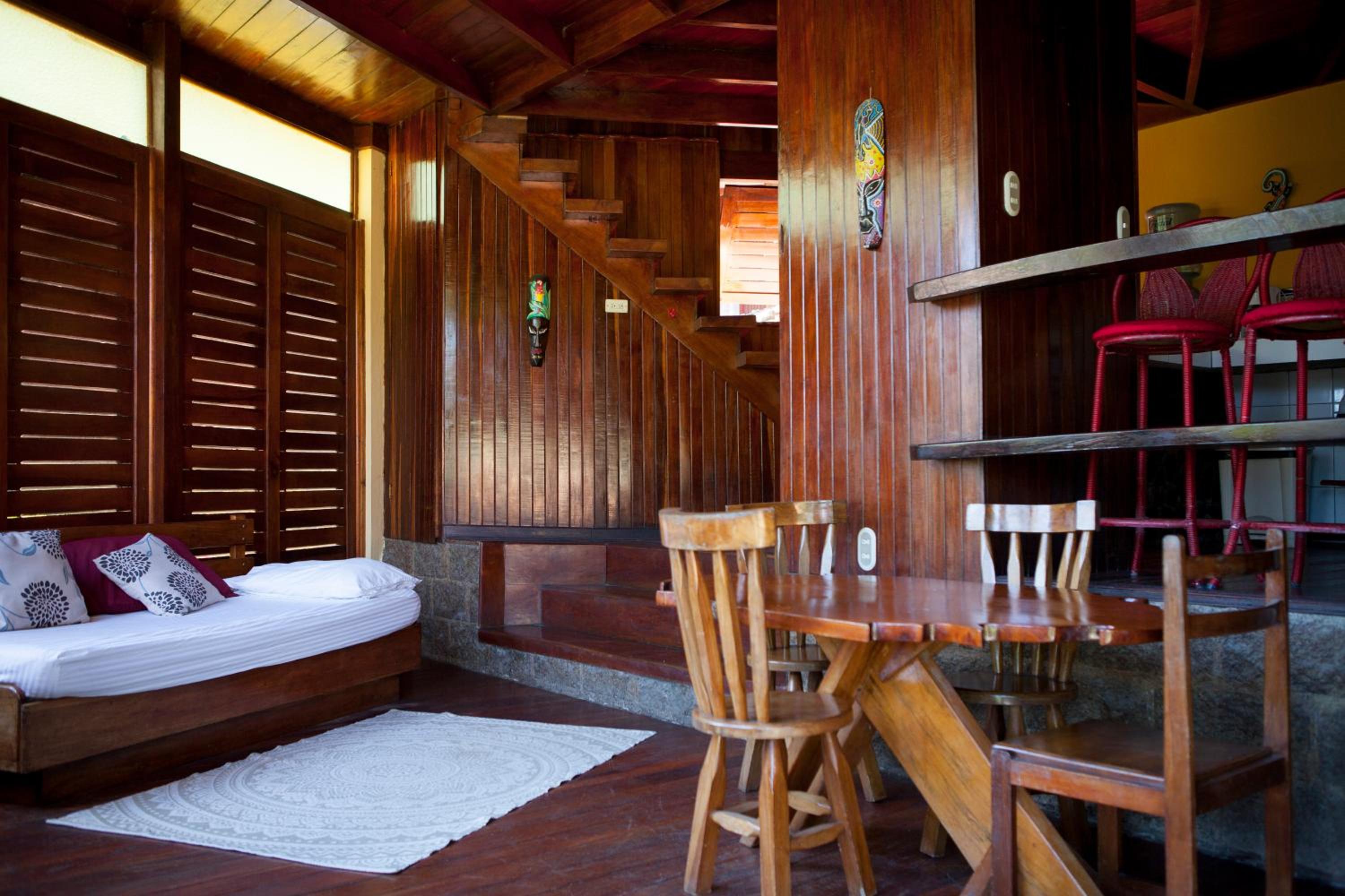 One-Bedroom Bungalow photo 1